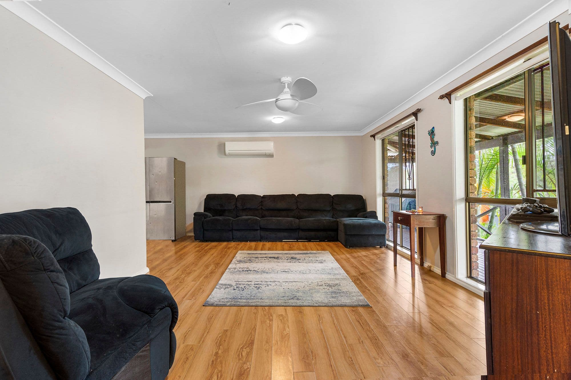 9-11 Alexander Street, Woodridge QLD 4114, Woodridge - Thumbnail 3