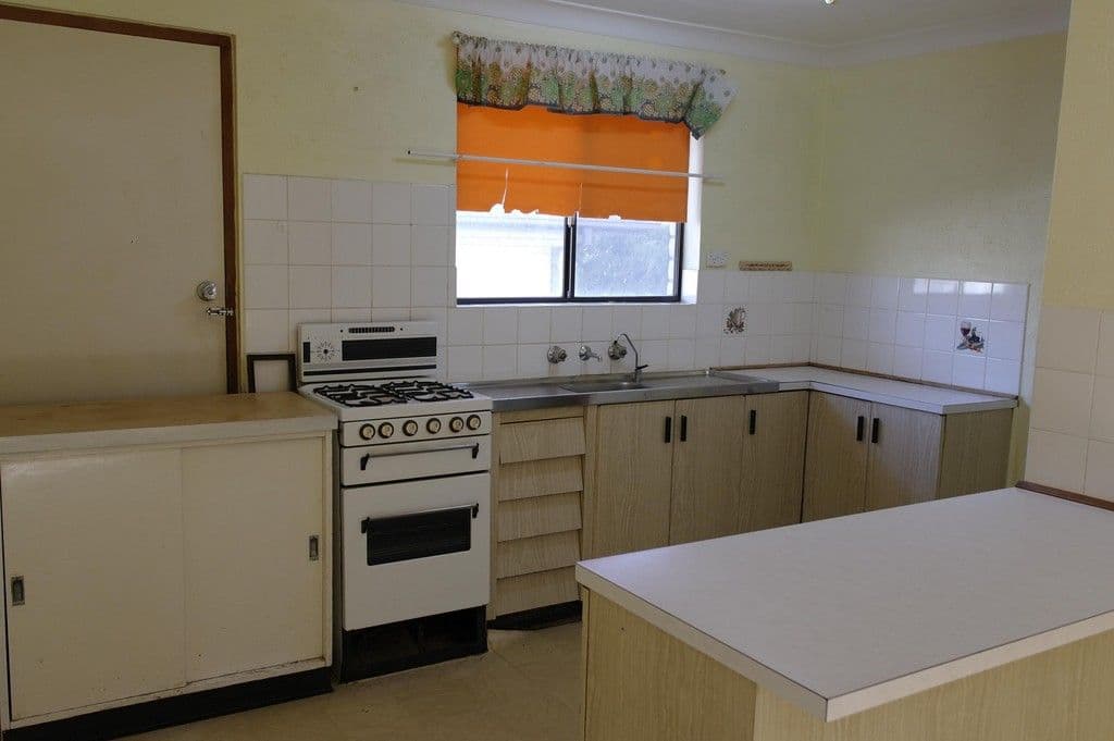 6 McFarlane Crescent, VALLEY VIEW SA 5093, Valley View - Thumbnail 2