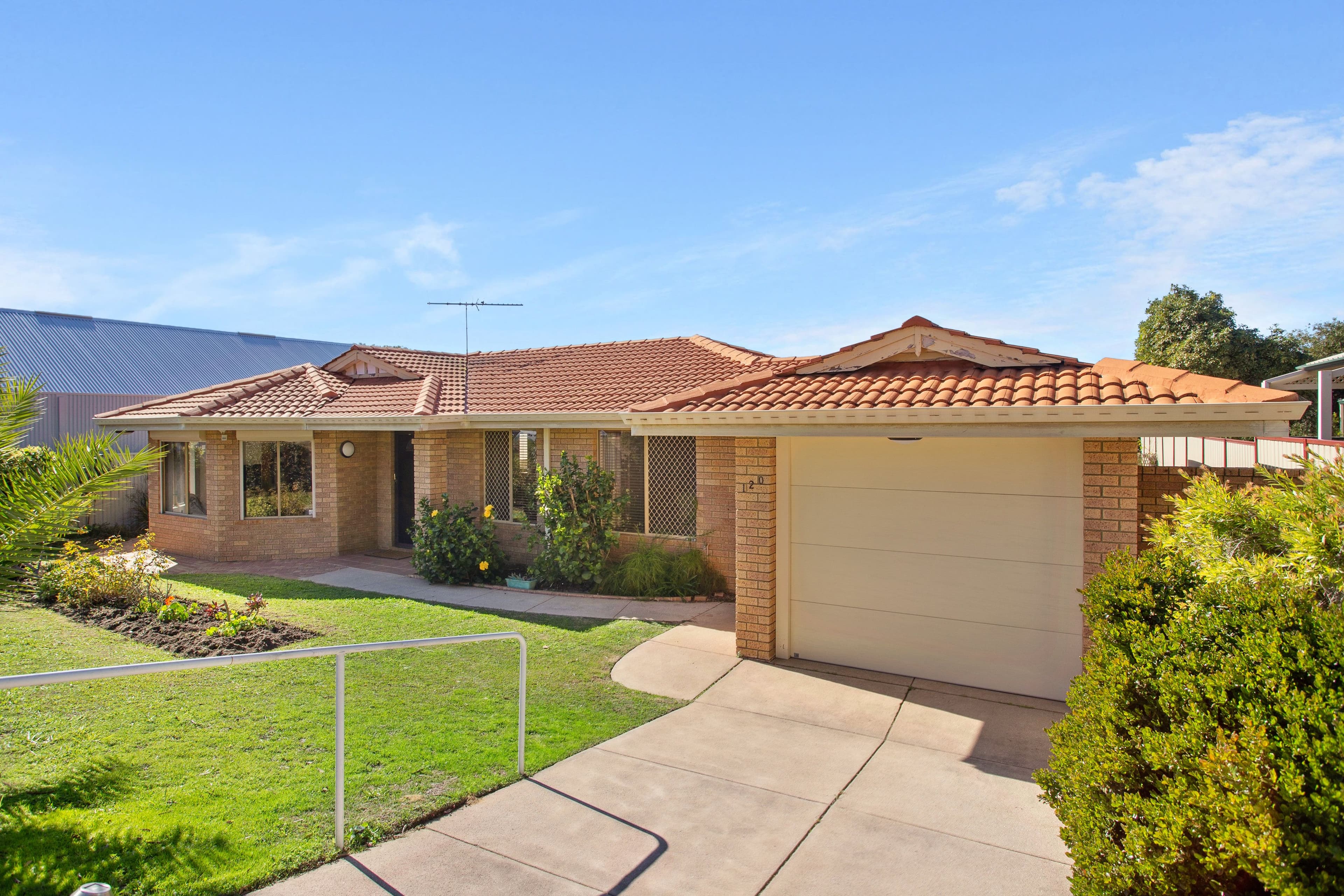 120 Glengarry Drive, Duncraig WA 6023, Duncraig - Image 1
