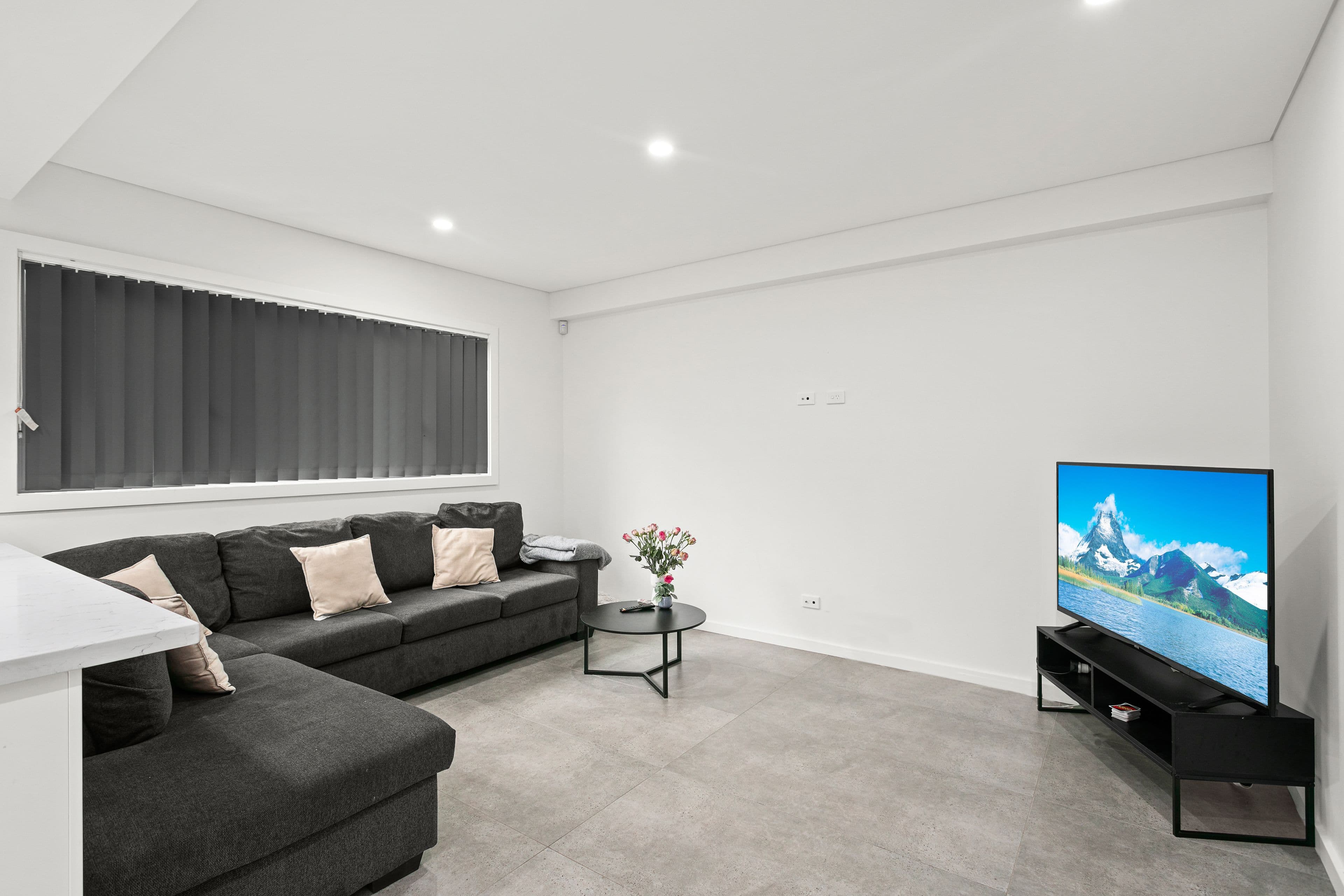 17 Fisher Street, Oak Flats NSW 2529, Oak Flats - Thumbnail 2