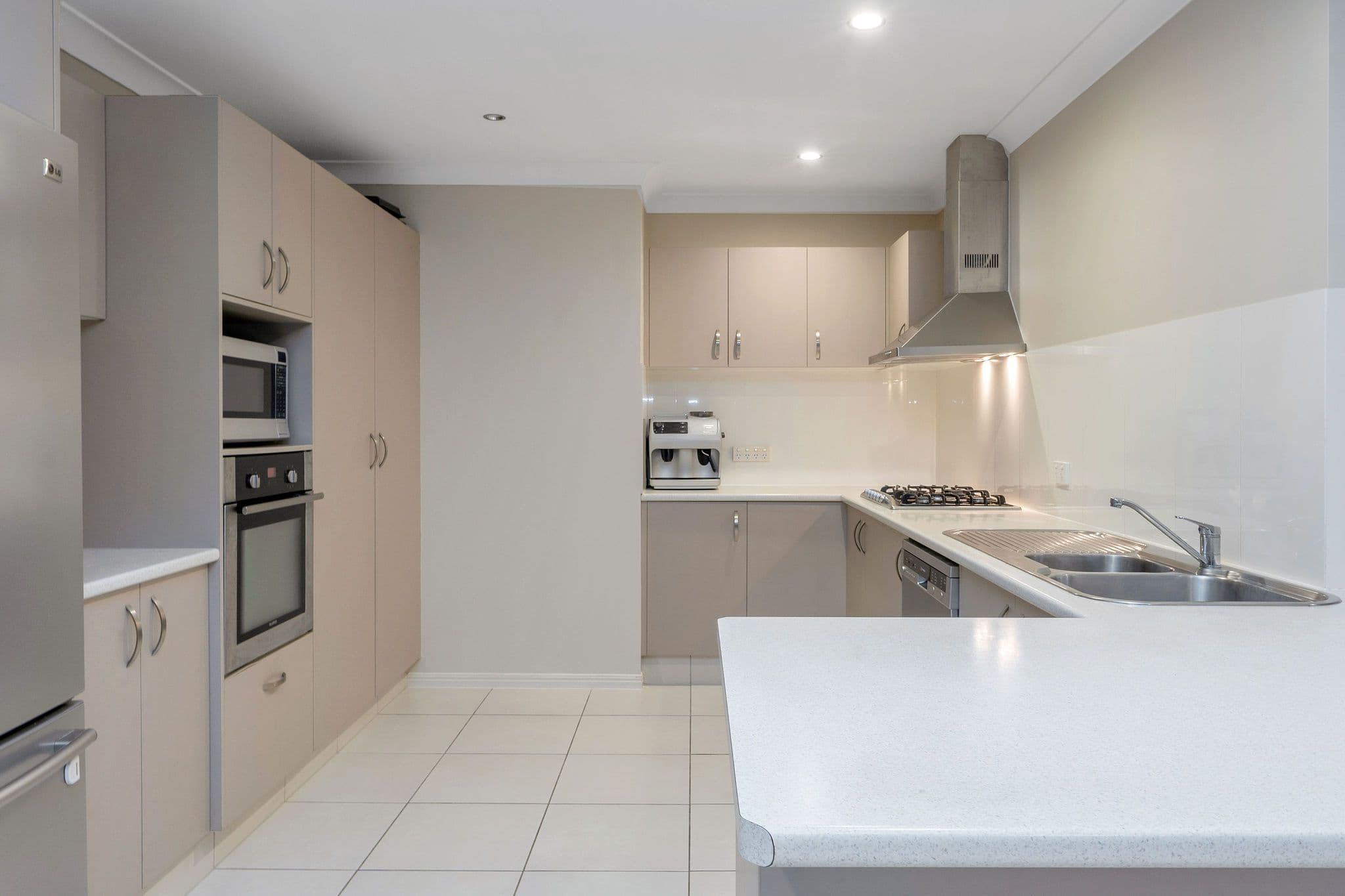 7 Cessna Street, Upper Coomera QLD 4209, Upper Coomera - Thumbnail 8