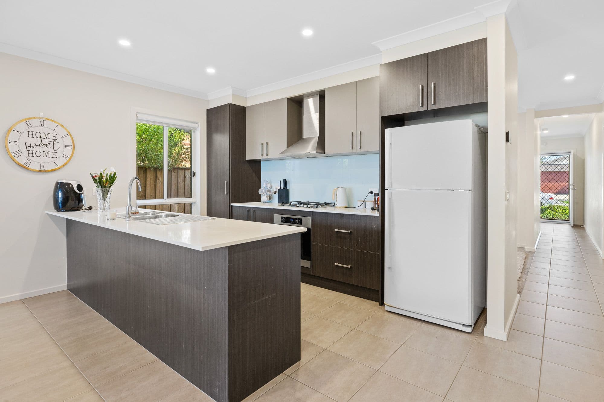 6 Taworri Crescent, Werribee VIC 3030, Werribee - Thumbnail 5