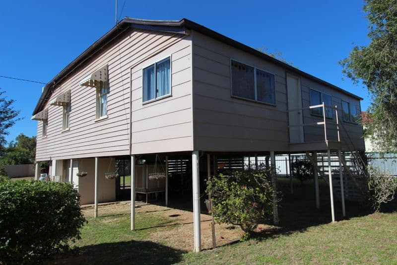 42 Parry Street, CHARLEVILLE QLD 4470, Charleville - Image 1