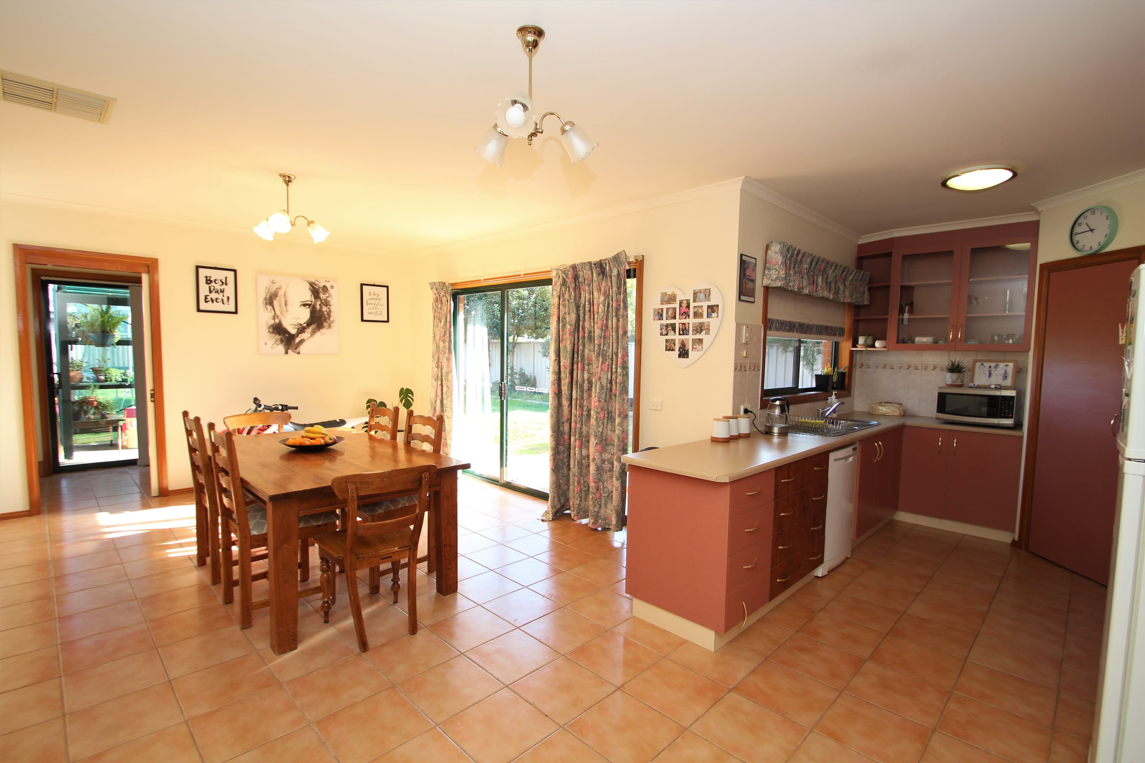 11 Sturt Street, Cobram VIC 3644, Cobram - Thumbnail 4