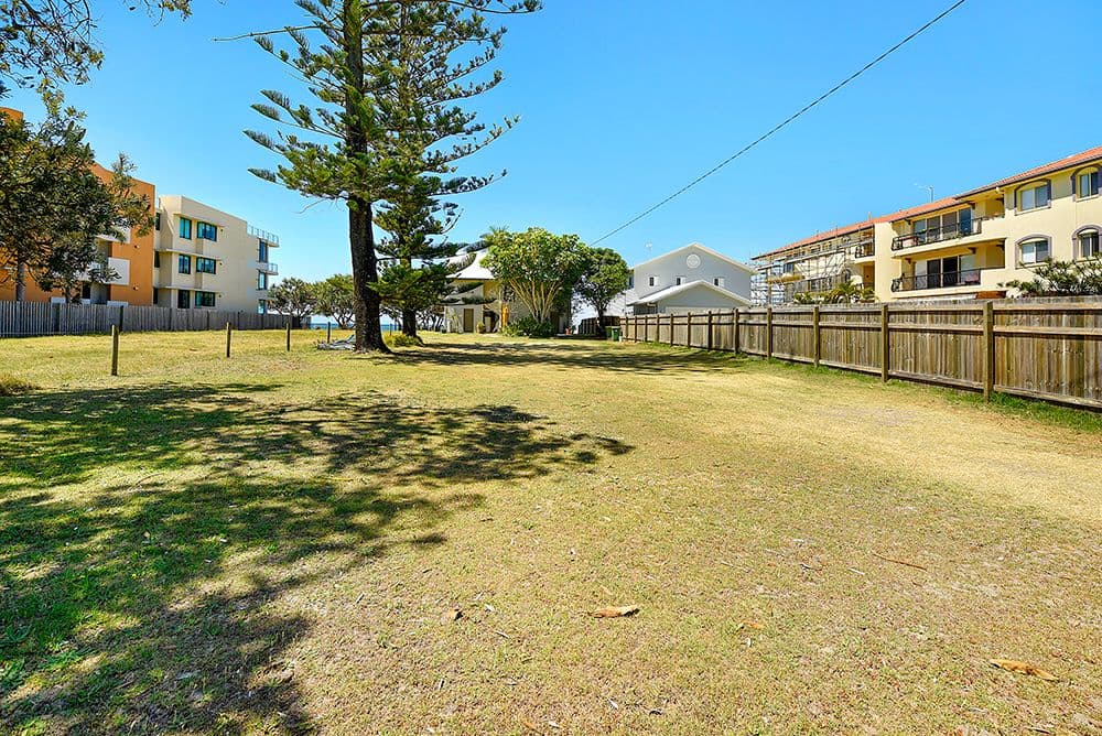 235 Golden Four Drive, Bilinga QLD 4225, Bilinga - Thumbnail 2