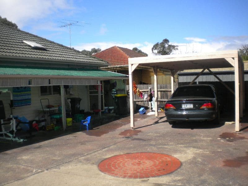 23 Euroa Avenue, SUNSHINE NORTH VIC 3020, Sunshine North - Thumbnail 4