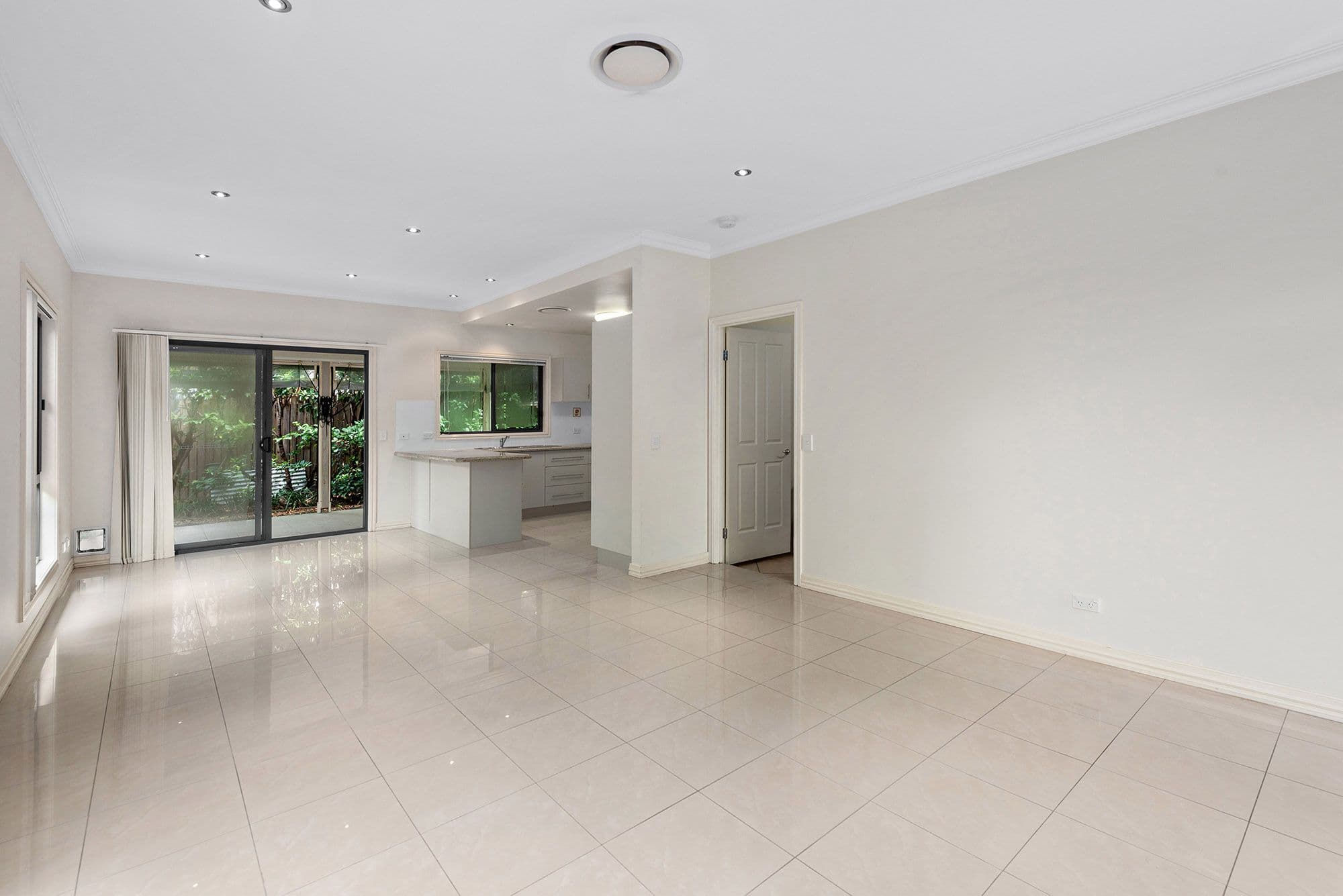71 Lakelands Drive, Dapto, Dapto - Thumbnail 4
