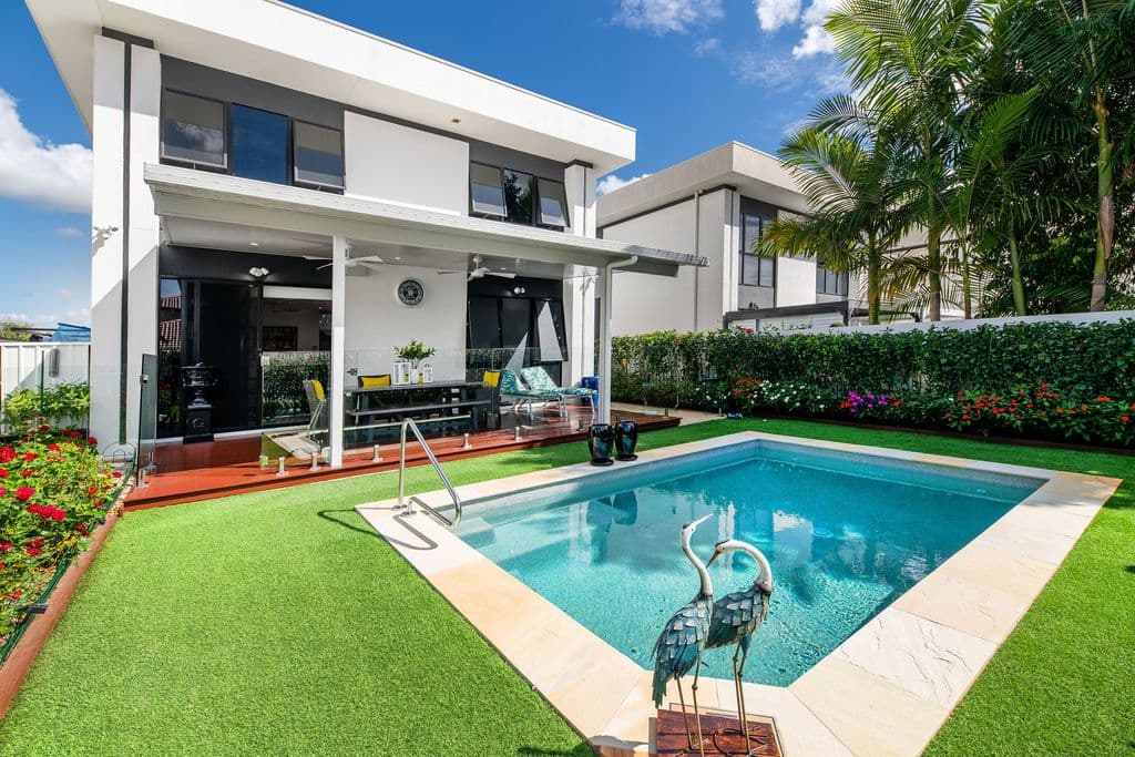 2667 The Address, Sanctuary Cove QLD 4212, Sanctuary Cove - Thumbnail 2