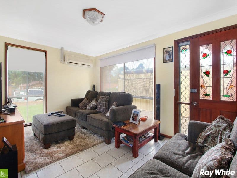 31 Mayfield Circuit, Albion Park - Thumbnail 2