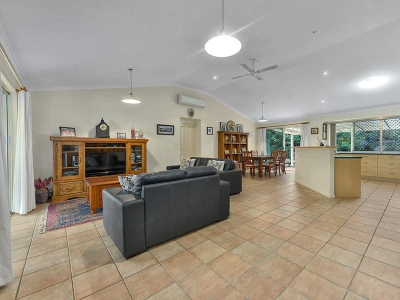 278 Dohles Rocks Road, Murrumba Downs QLD 4503, Murrumba Downs - Thumbnail 4