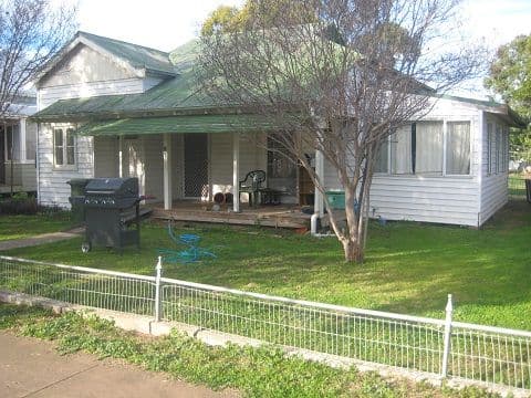 18 Arthur Street, COONAMBLE NSW 2829, Coonamble - Image 1