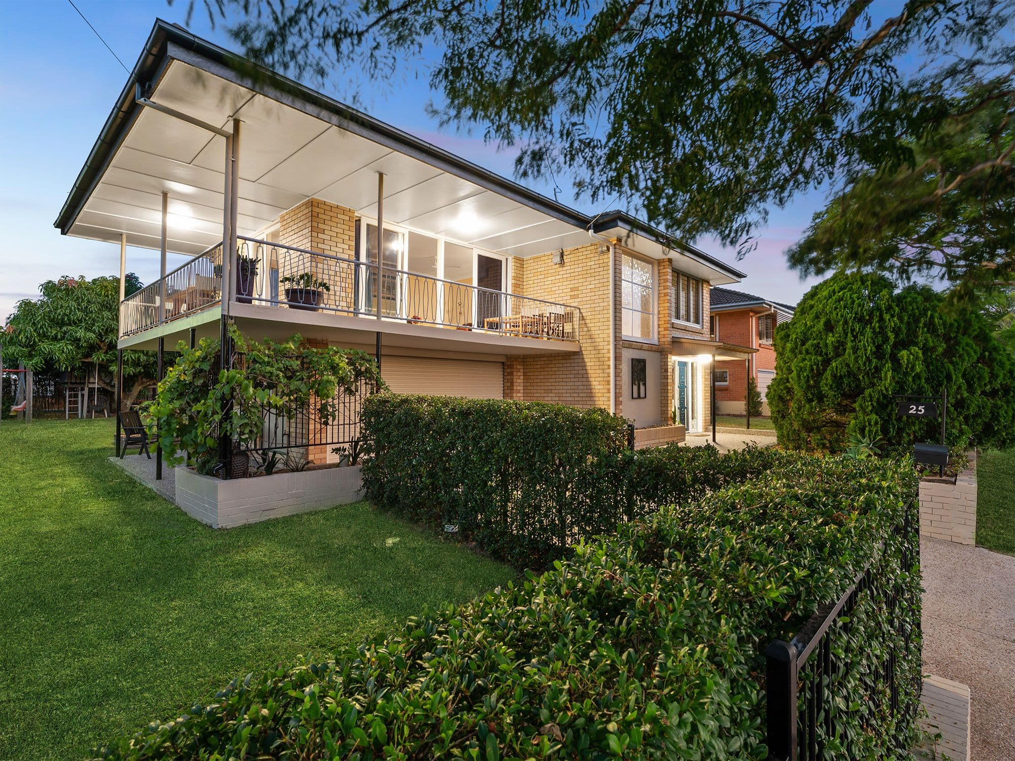 25 Koumala Street, Mansfield QLD 4122, Mansfield - Image 1