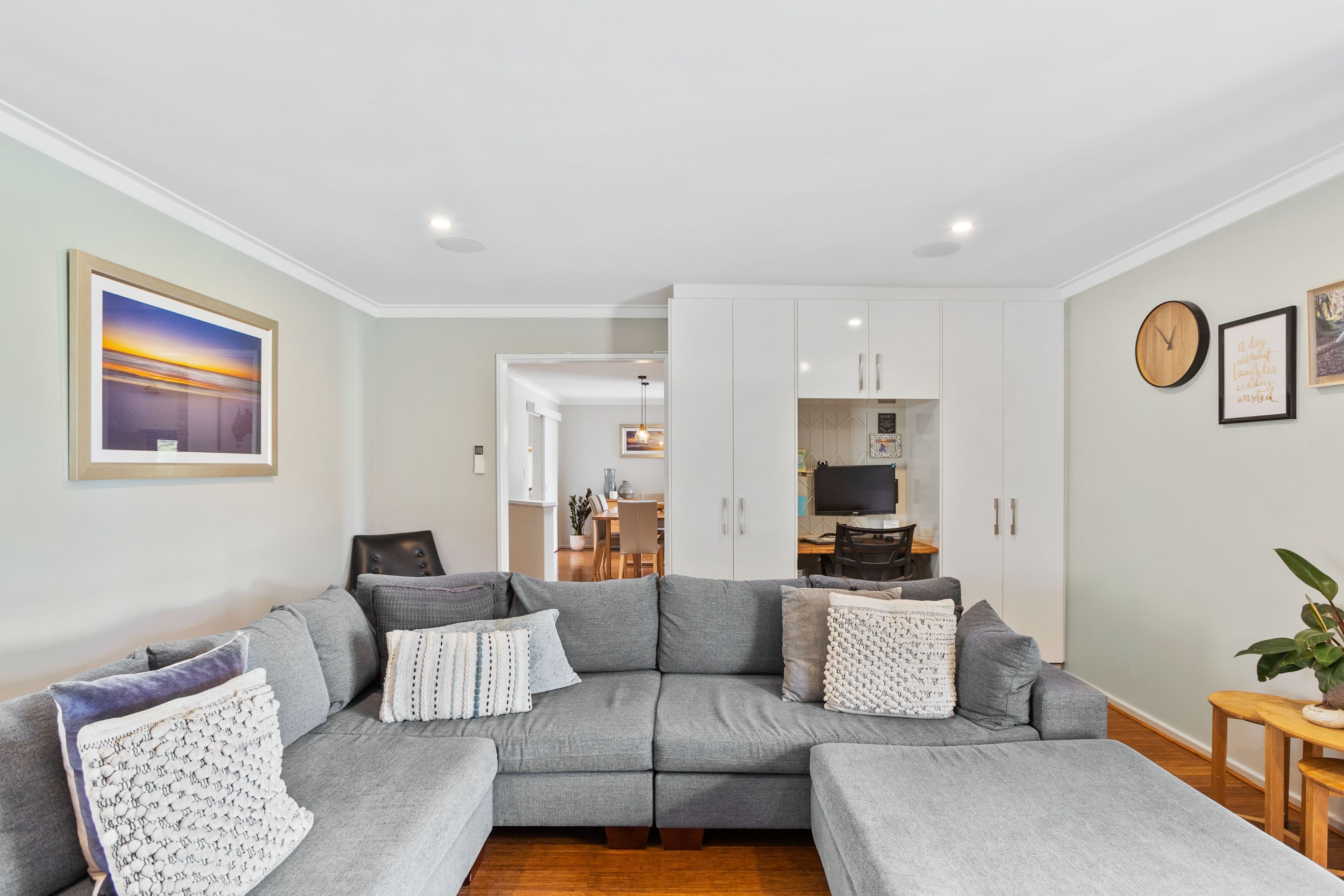 90 Castlecrag Drive, Kallaroo WA 6025, Kallaroo - Thumbnail 7