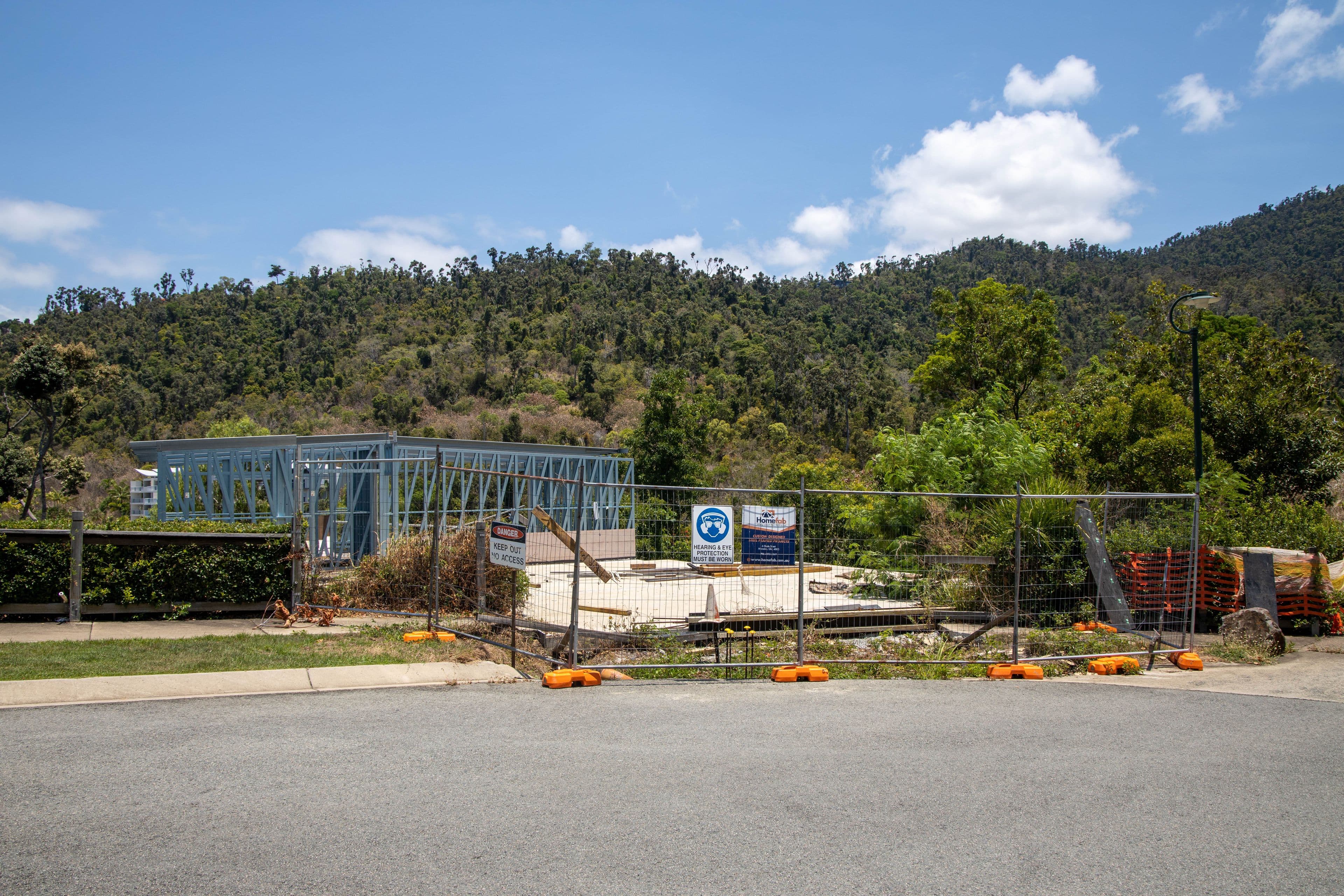 9 Flame Tree Court, Airlie Beach QLD 4802, Airlie Beach - Thumbnail 2
