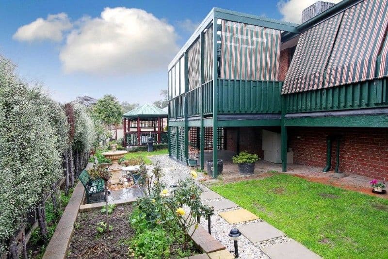 6 Bottlebrush Drive, MILL PARK VIC 3082, Mill Park - Thumbnail 8