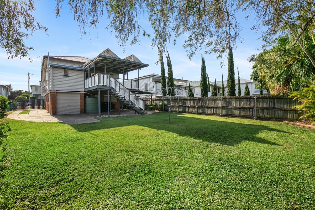21 Ure Street, Hendra QLD 4011, Hendra - Thumbnail 2