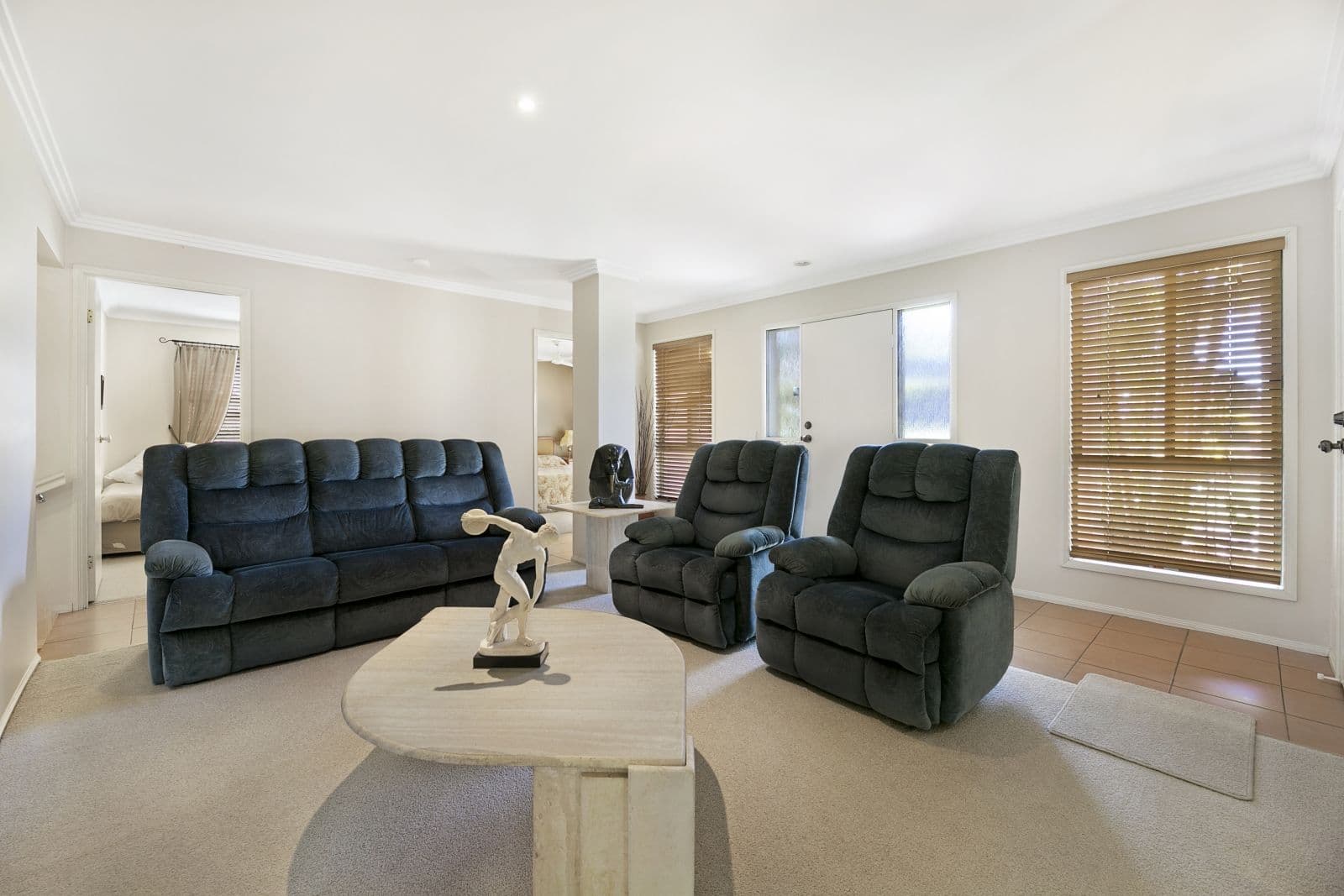 62 Ingles Circuit, Arundel QLD 4214, Arundel - Thumbnail 2