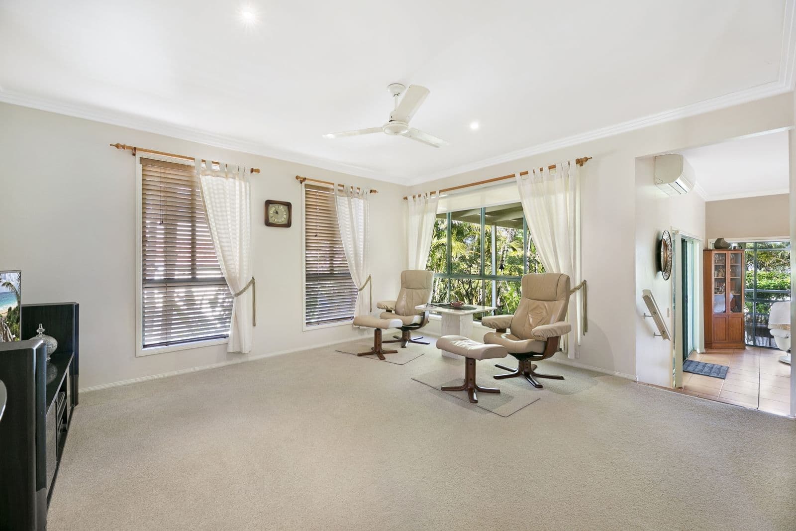 62 Ingles Circuit, Arundel QLD 4214, Arundel - Thumbnail 3