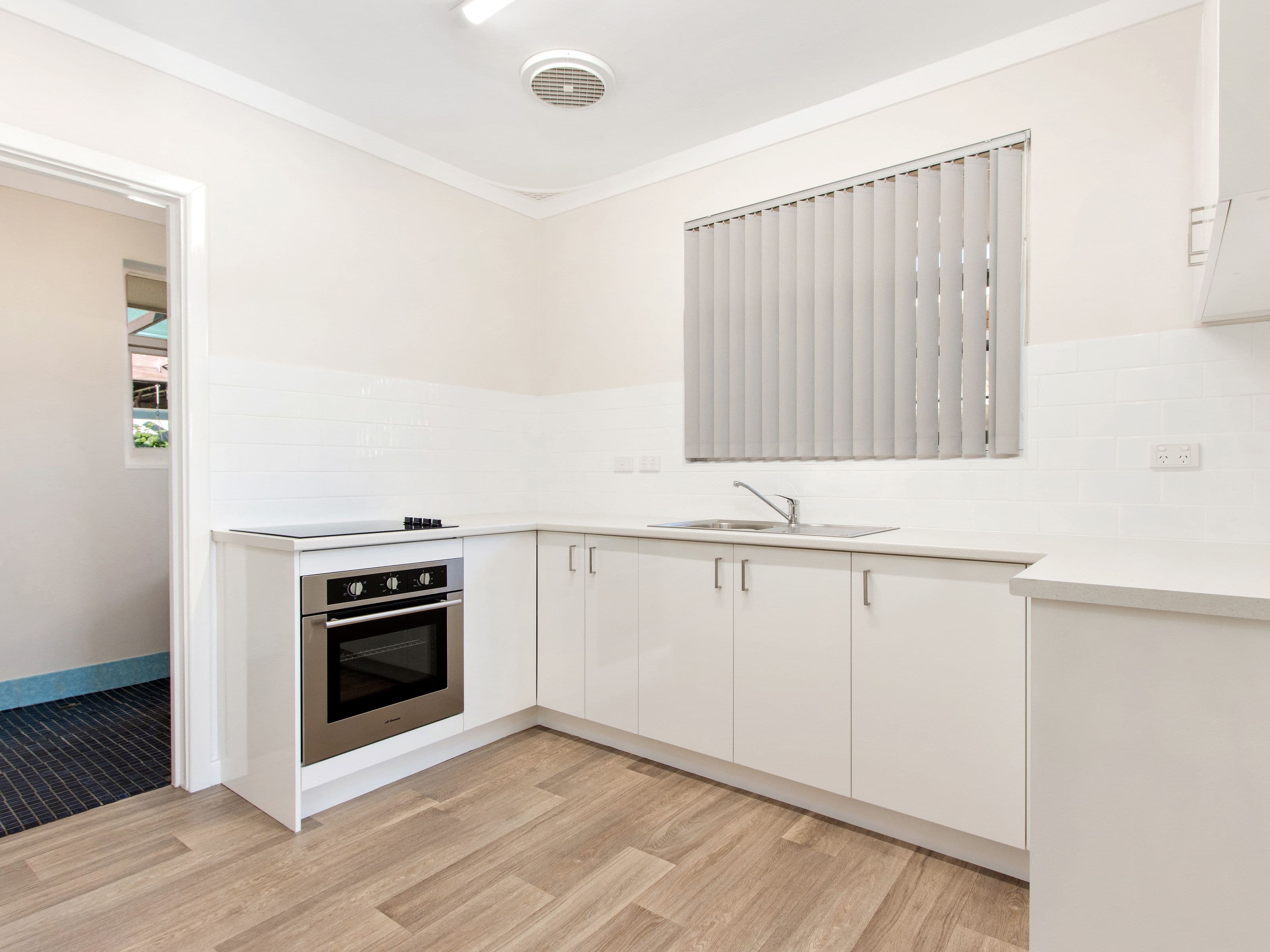 27 Bermuda Road, Safety Bay WA 6169, Safety Bay - Thumbnail 8
