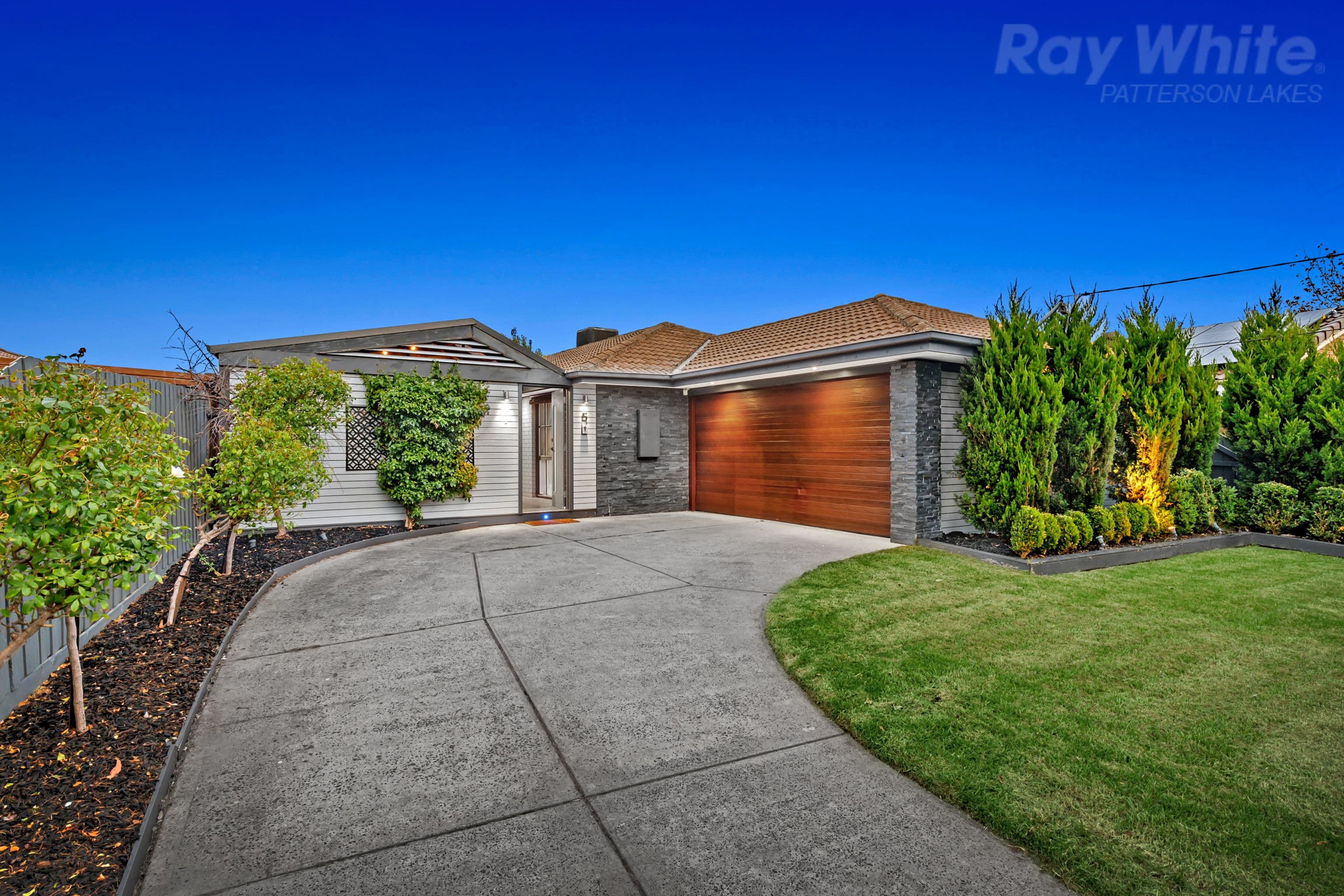 5 Oriflamme Court, Aspendale Gardens VIC 3195, Aspendale Gardens - Image 1