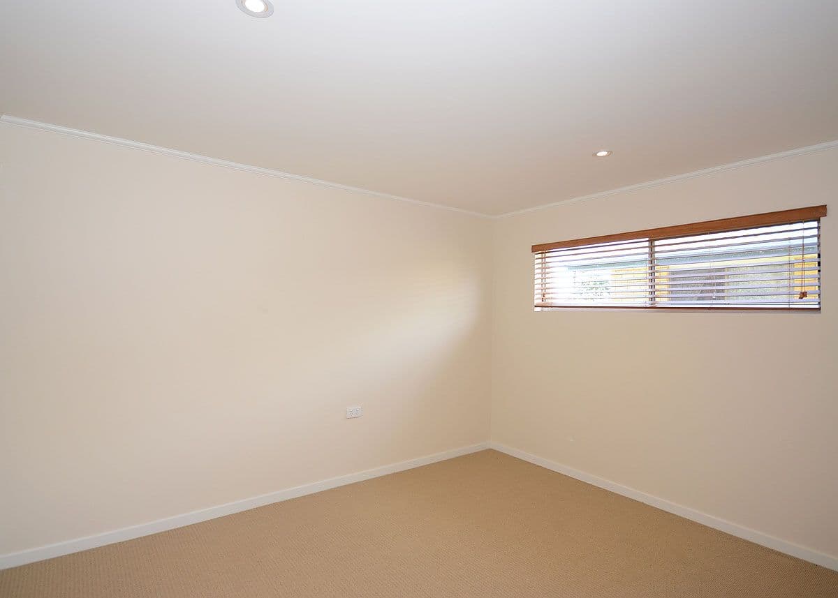 25 Limpus Street, URANGAN QLD 4655, Urangan - Thumbnail 2