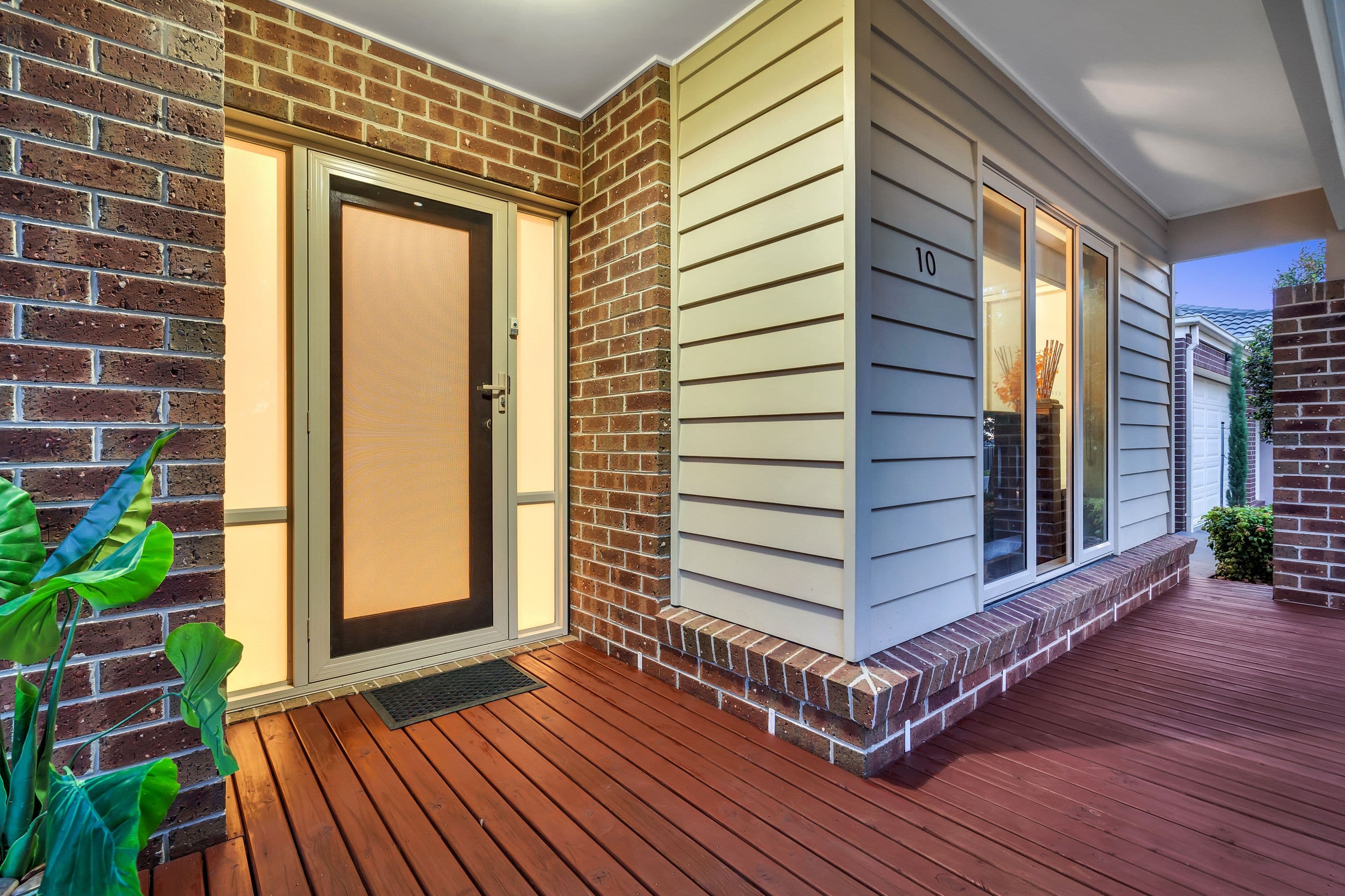 10 Montpellier Crescent, Craigieburn VIC 3064, Craigieburn - Thumbnail 2