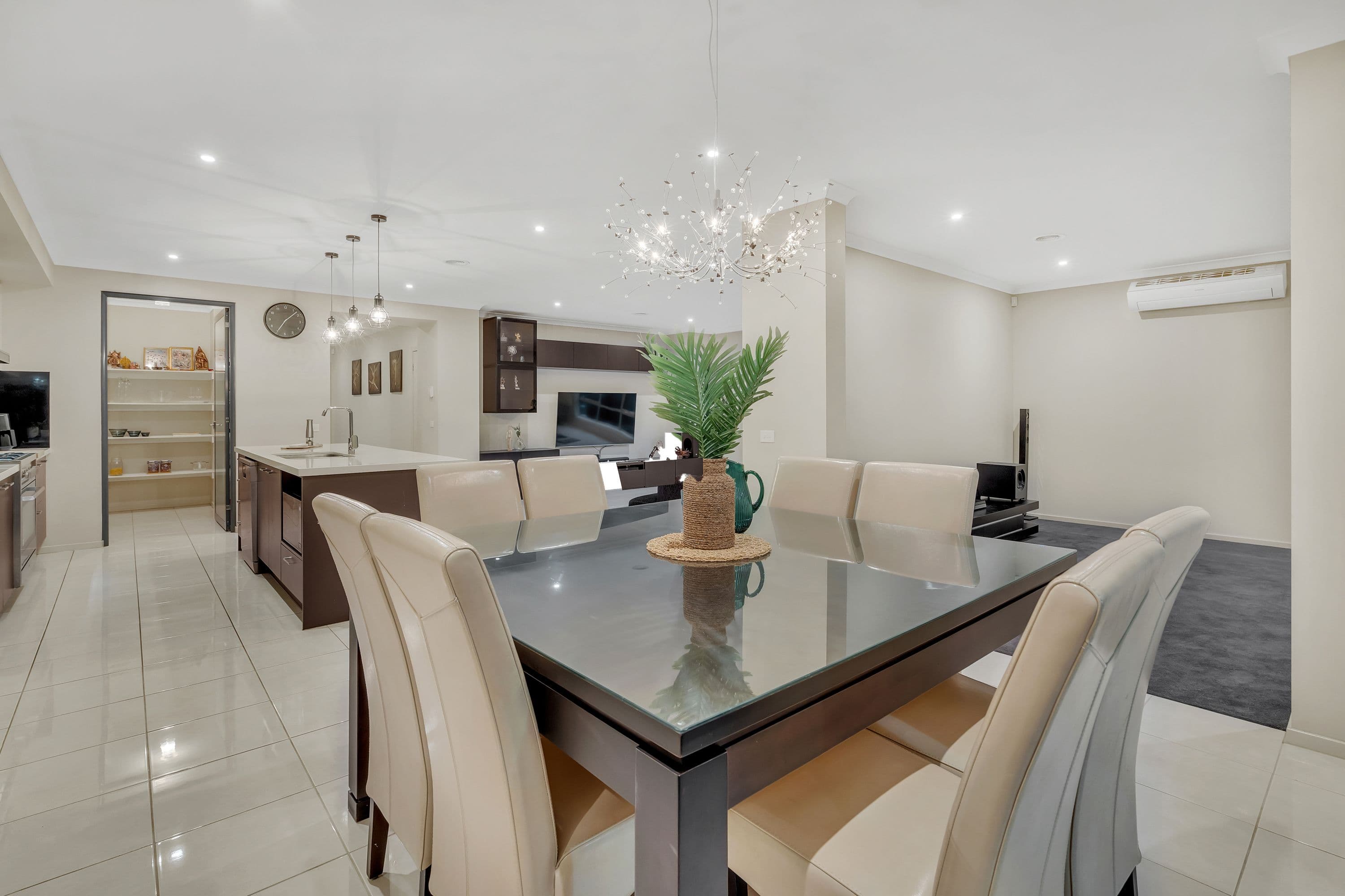 10 Montpellier Crescent, Craigieburn VIC 3064, Craigieburn - Thumbnail 7