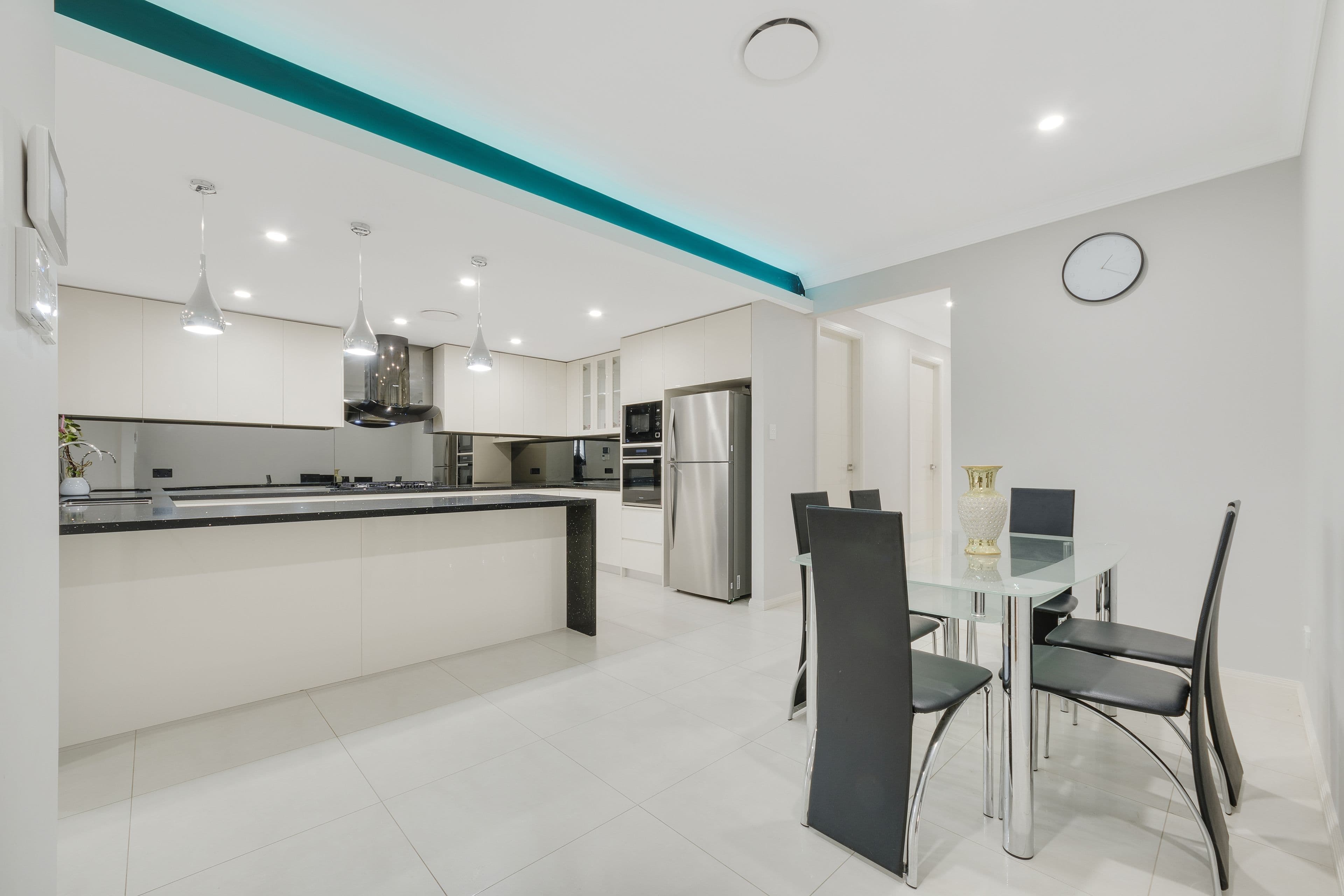 27 Law Crescent, Oran Park - Thumbnail 3