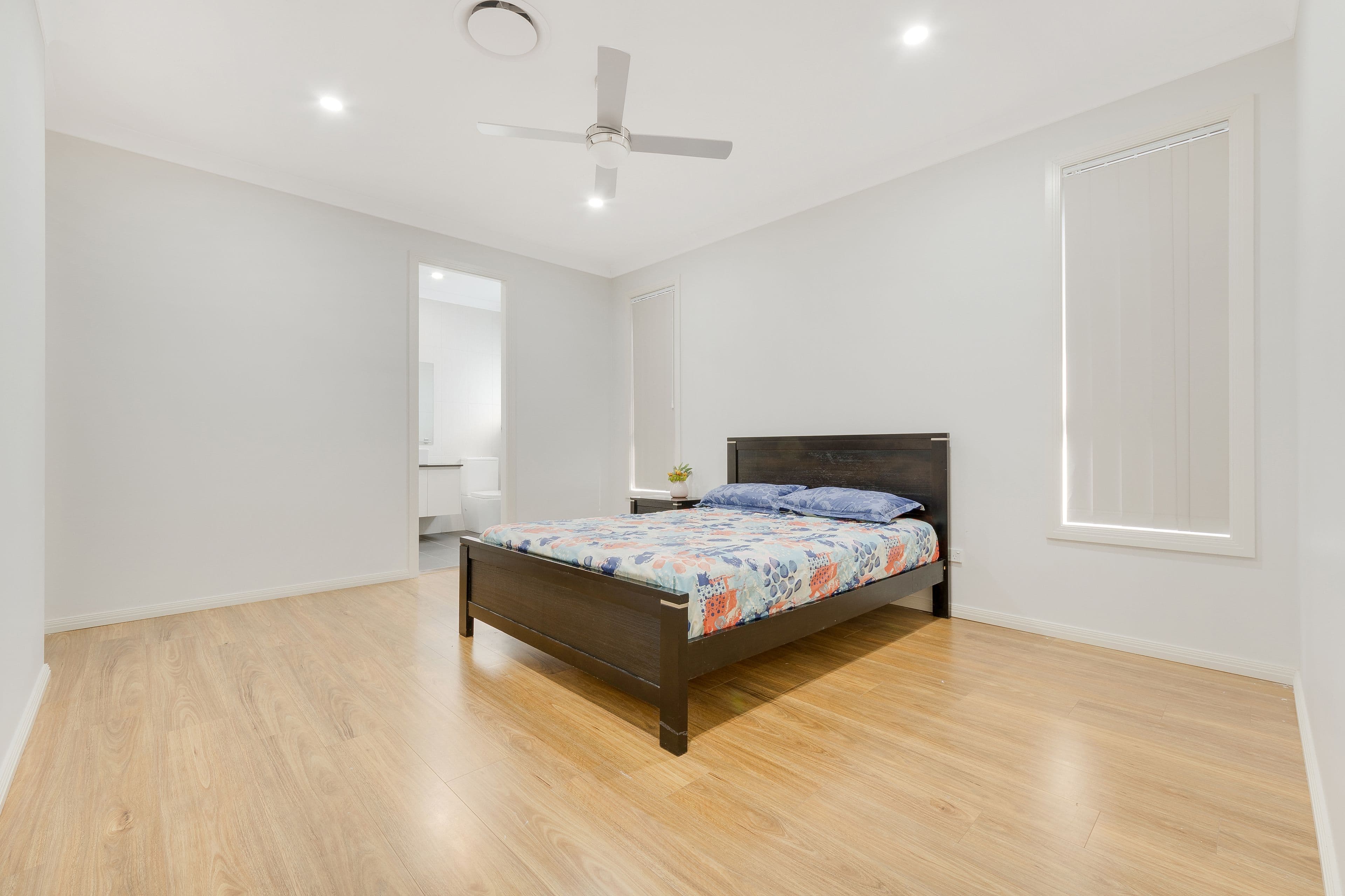 27 Law Crescent, Oran Park - Thumbnail 6