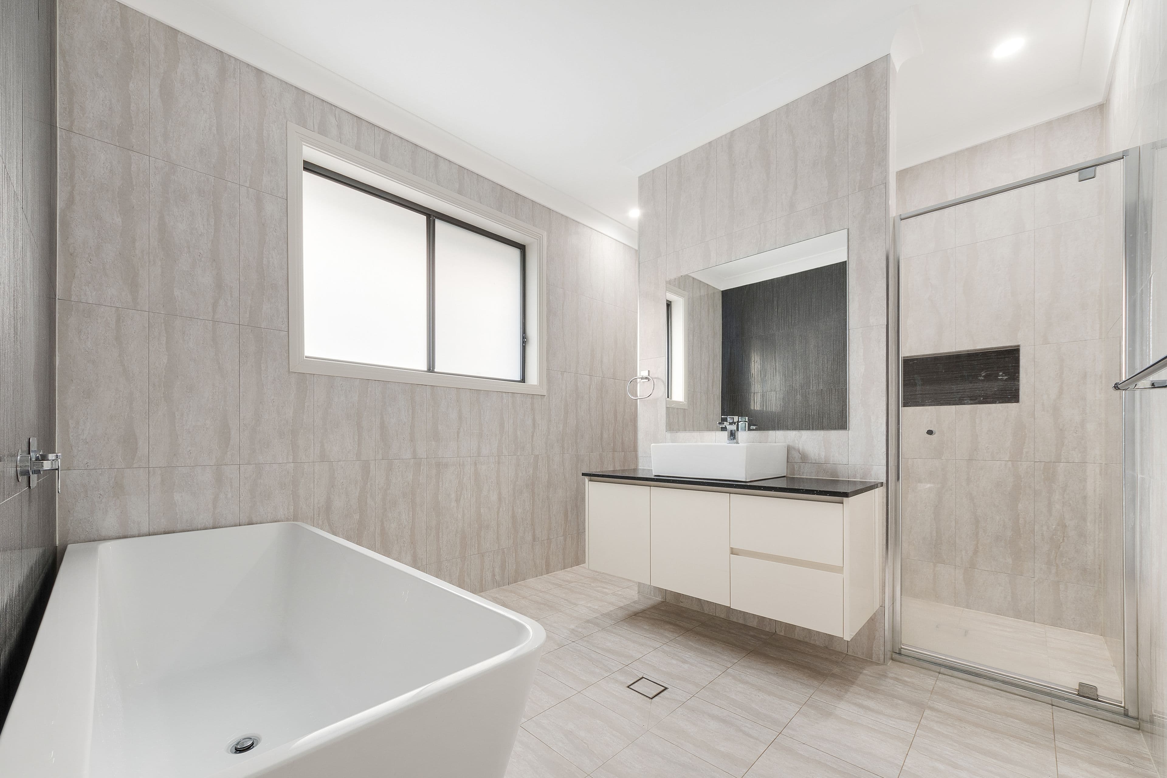 27 Law Crescent, Oran Park - Thumbnail 8