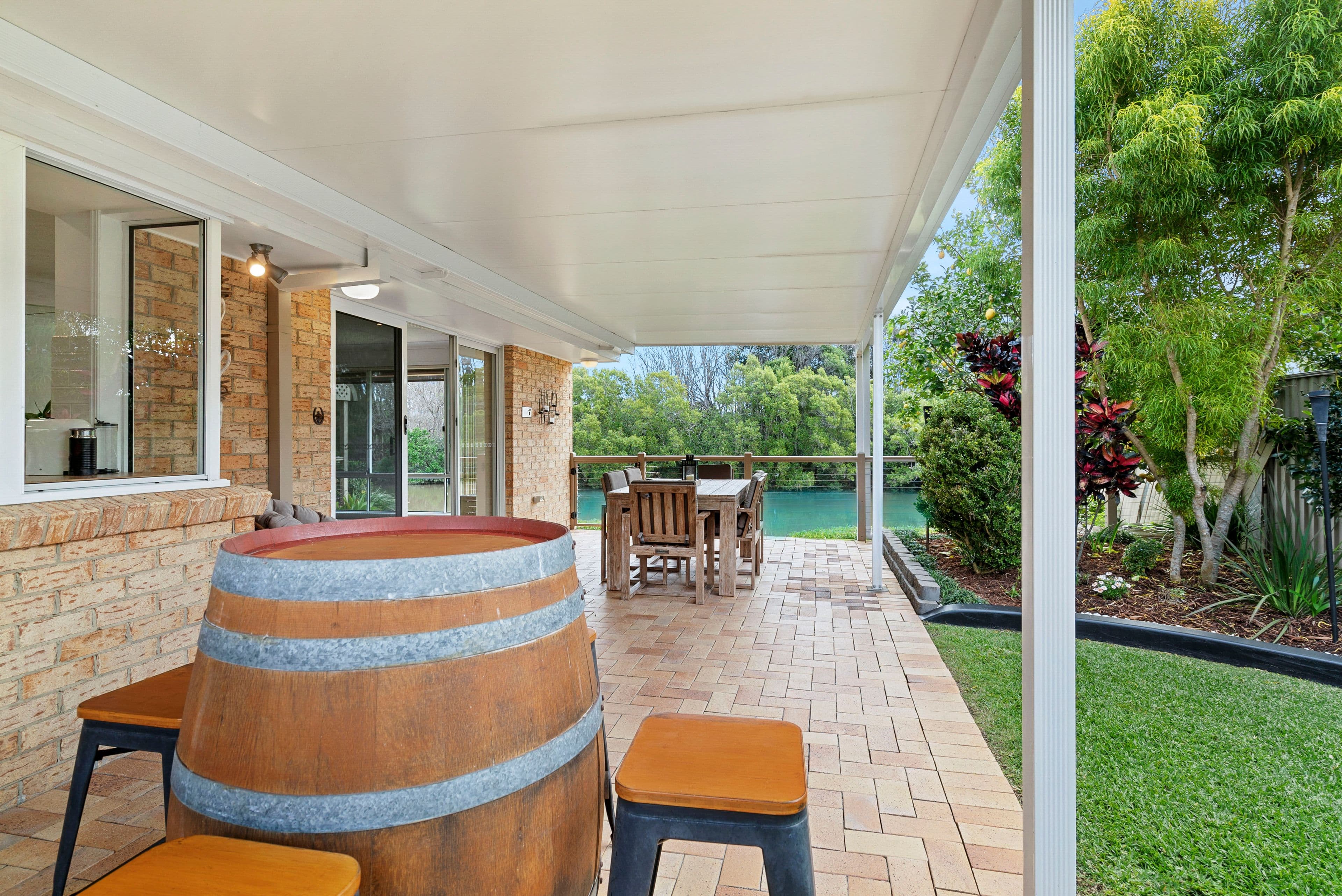 252 Nineteenth Avenue, Elanora QLD 4221, Elanora - Thumbnail 7