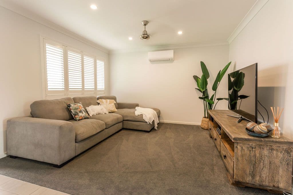 19 Flemington Road, Emerald QLD 4720, Emerald - Thumbnail 3