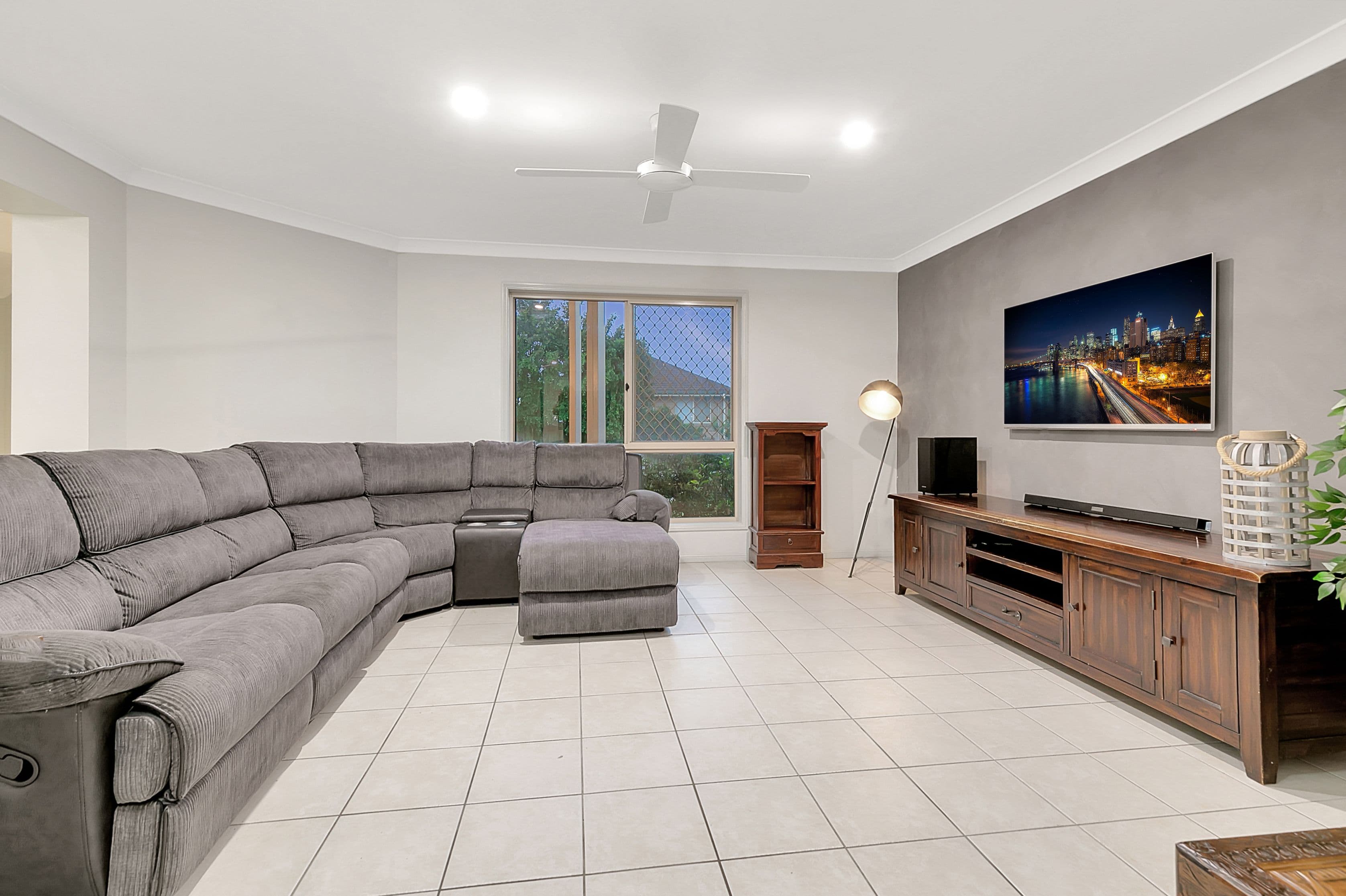 4 Tudor Court, Alexandra Hills QLD 4161, Alexandra Hills - Thumbnail 6
