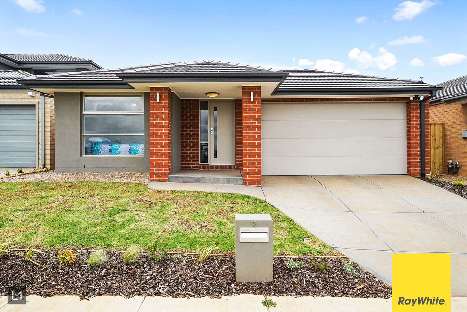 18 Hodgson Avenue, Tarneit VIC 3029, Tarneit - Image 1