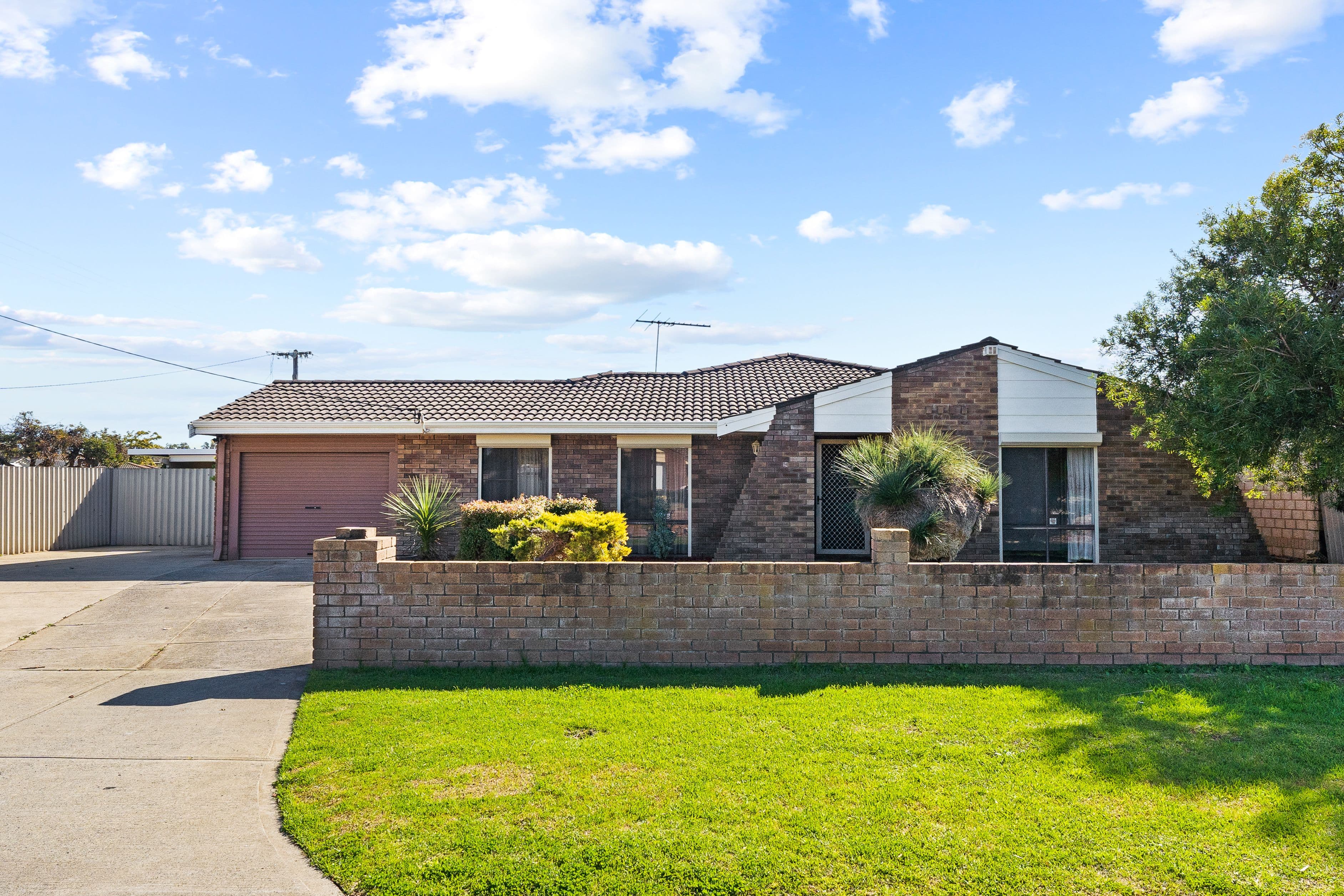 1 Ballard Court, Cooloongup WA 6168, Cooloongup - Thumbnail 2