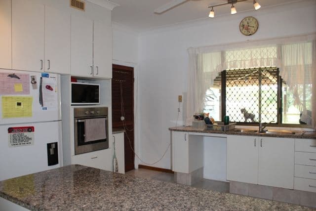 48 Marina Parade, INGHAM QLD 4850, Ingham - Thumbnail 5