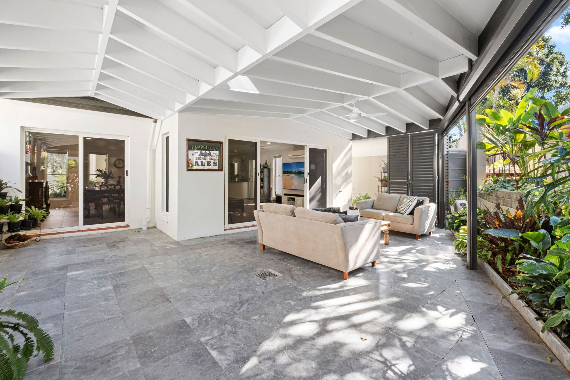 208 Easthill Drive, Robina QLD 4226, Robina - Thumbnail 4