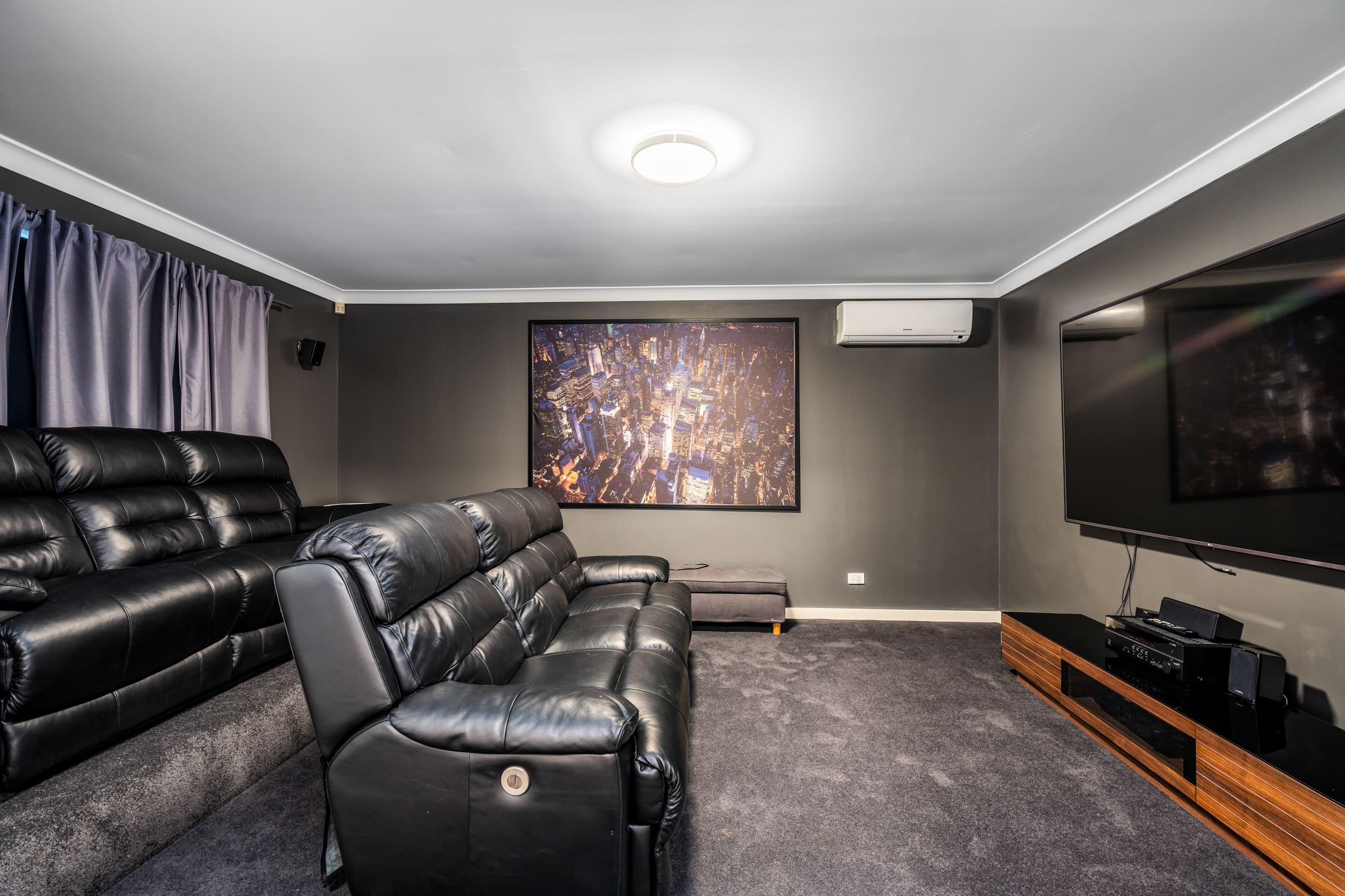 1 Zerafa Place, Quakers Hill NSW 2763, Quakers Hill - Thumbnail 2