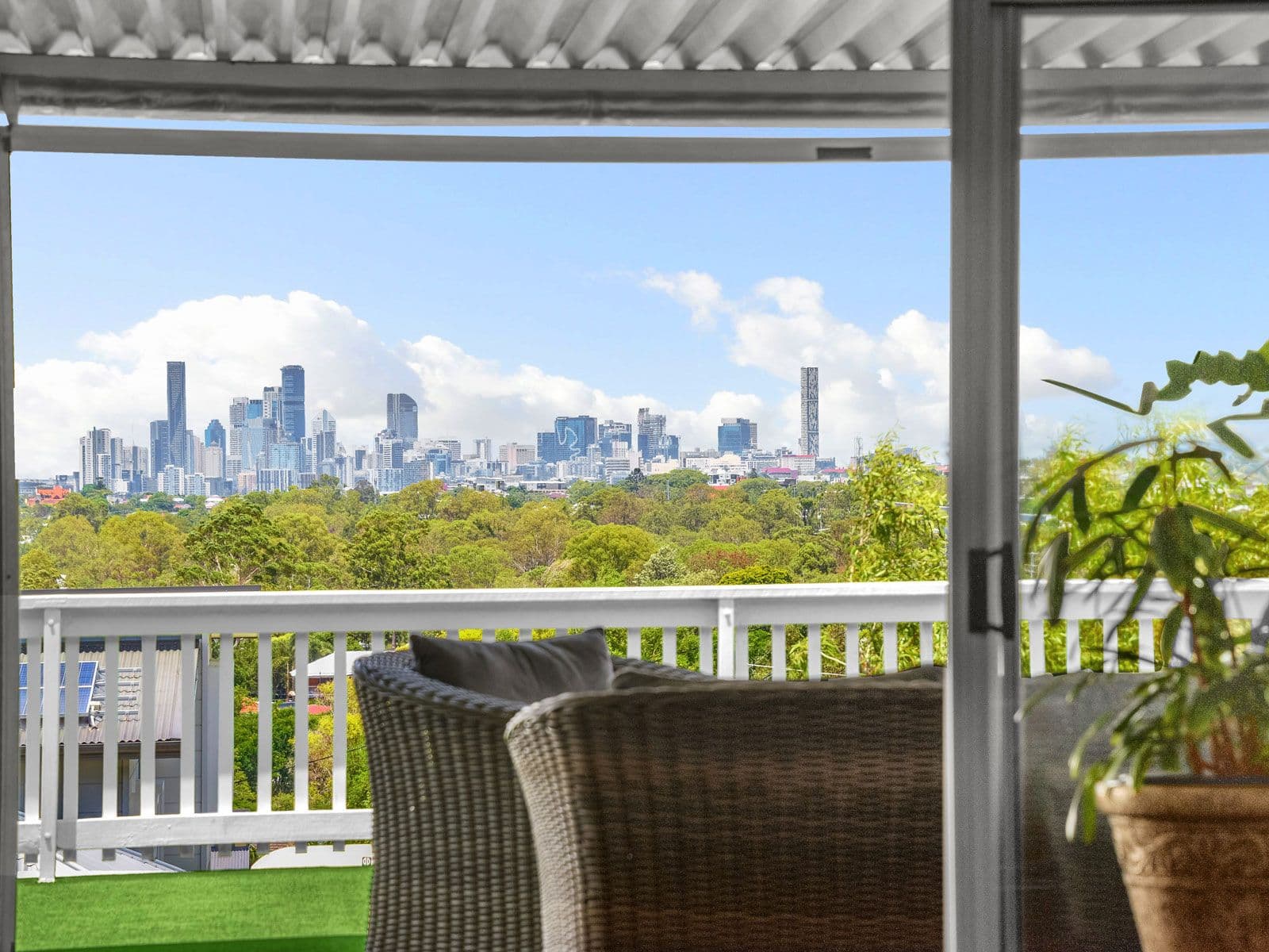 234 Rode Road, Wavell Heights QLD 4012, Wavell Heights - Thumbnail 2