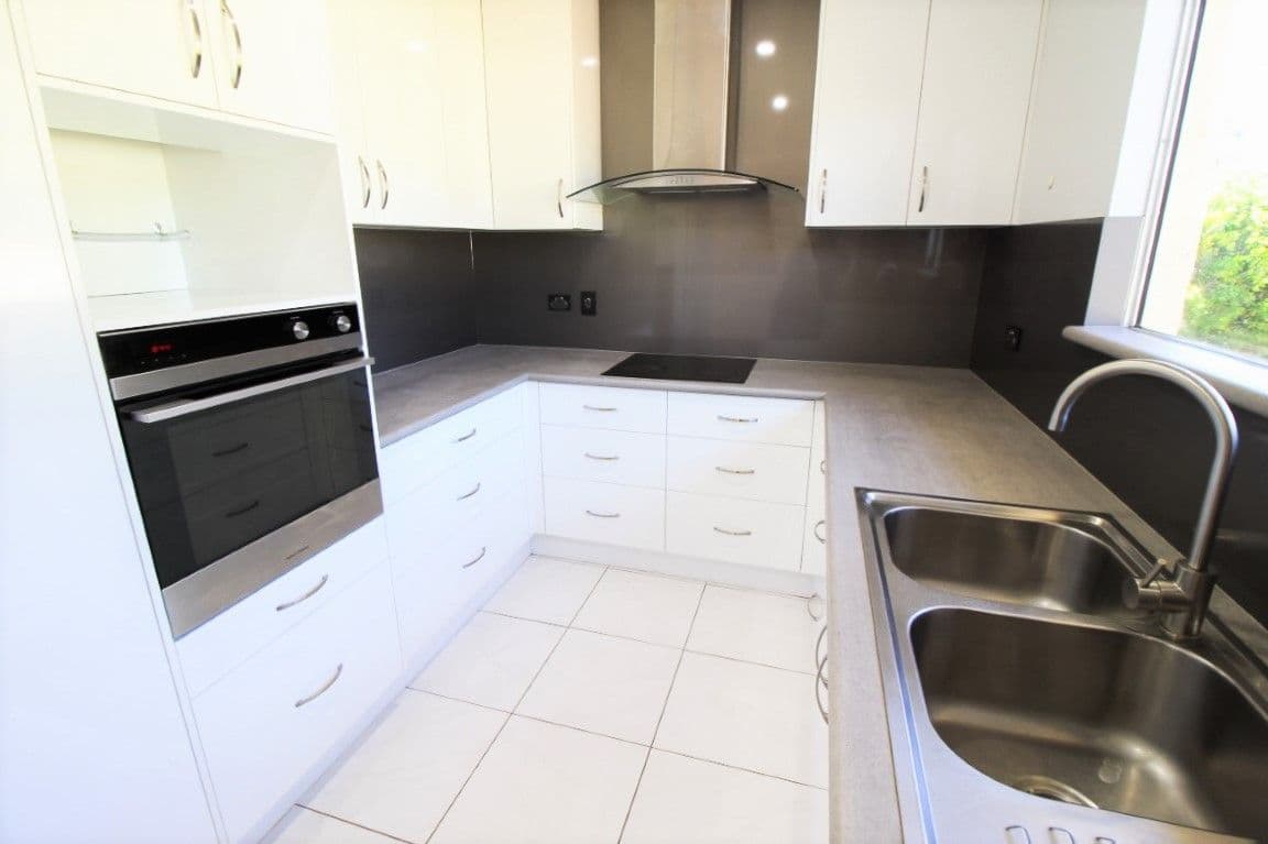 8 Macpherson Street, Richmond Hill QLD 4820, Richmond Hill - Thumbnail 3
