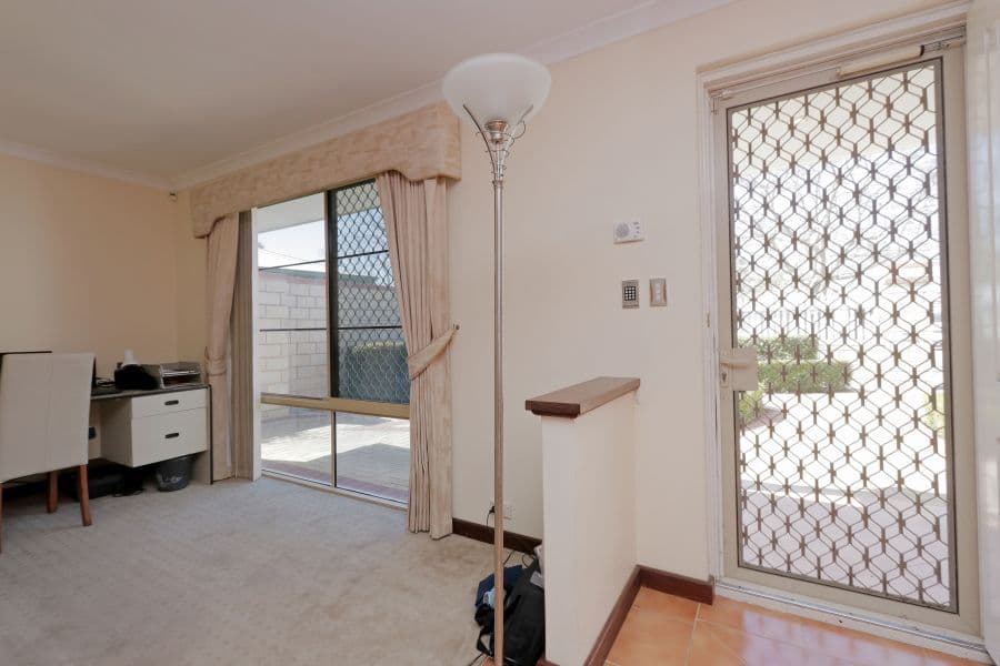 6 Lintonmarc Drive, Redcliffe WA 6104, Redcliffe - Thumbnail 4
