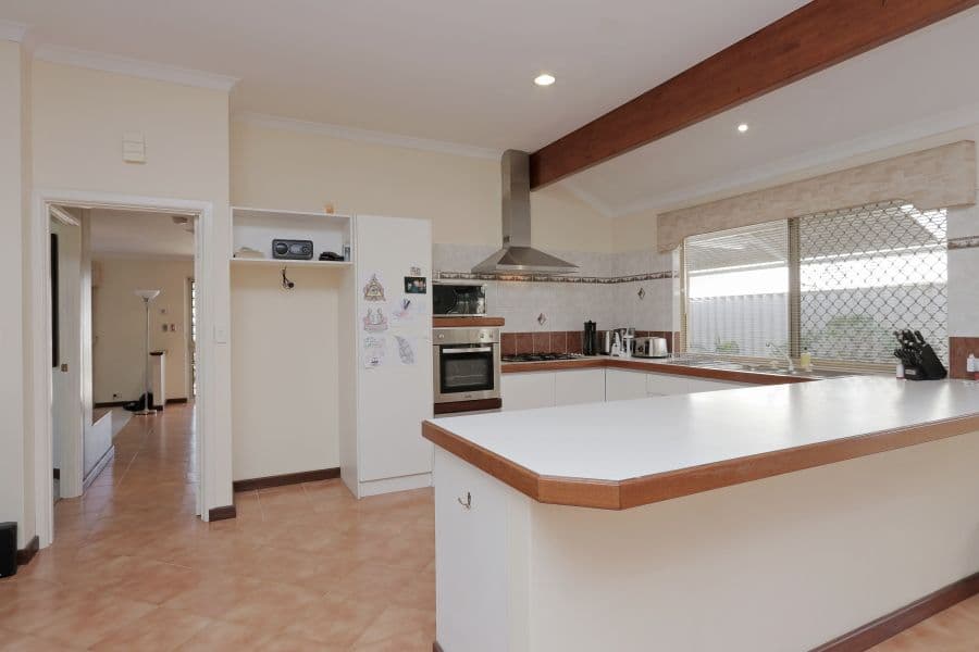 6 Lintonmarc Drive, Redcliffe WA 6104, Redcliffe - Thumbnail 6