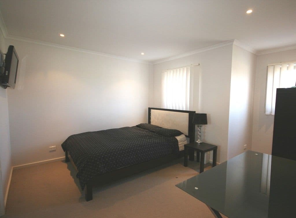 18 Milton Avenue, ST ALBANS VIC 3021, St Albans - Thumbnail 5