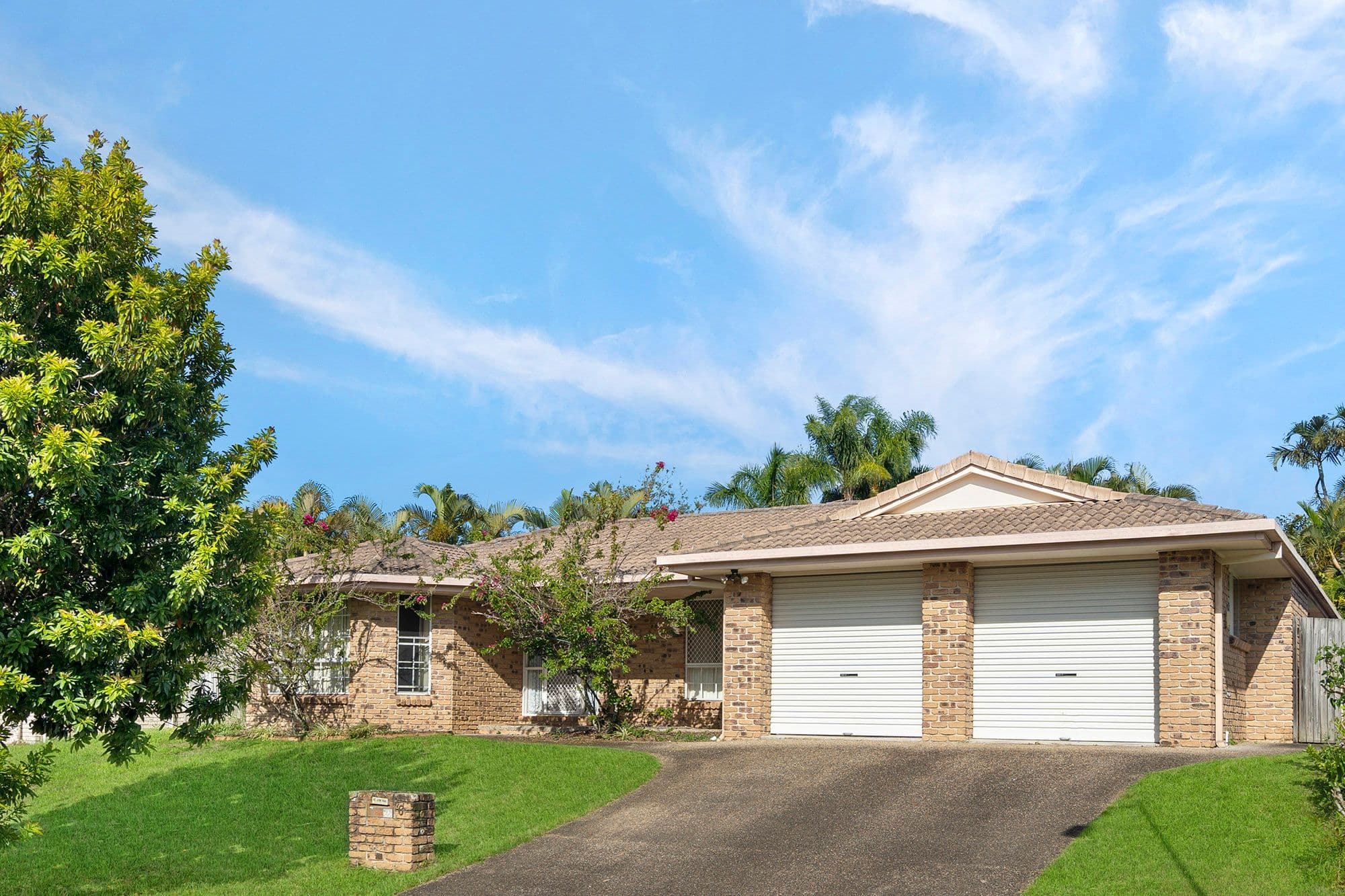 6 Cleveland Place, Stretton QLD 4116, Stretton - Thumbnail 2