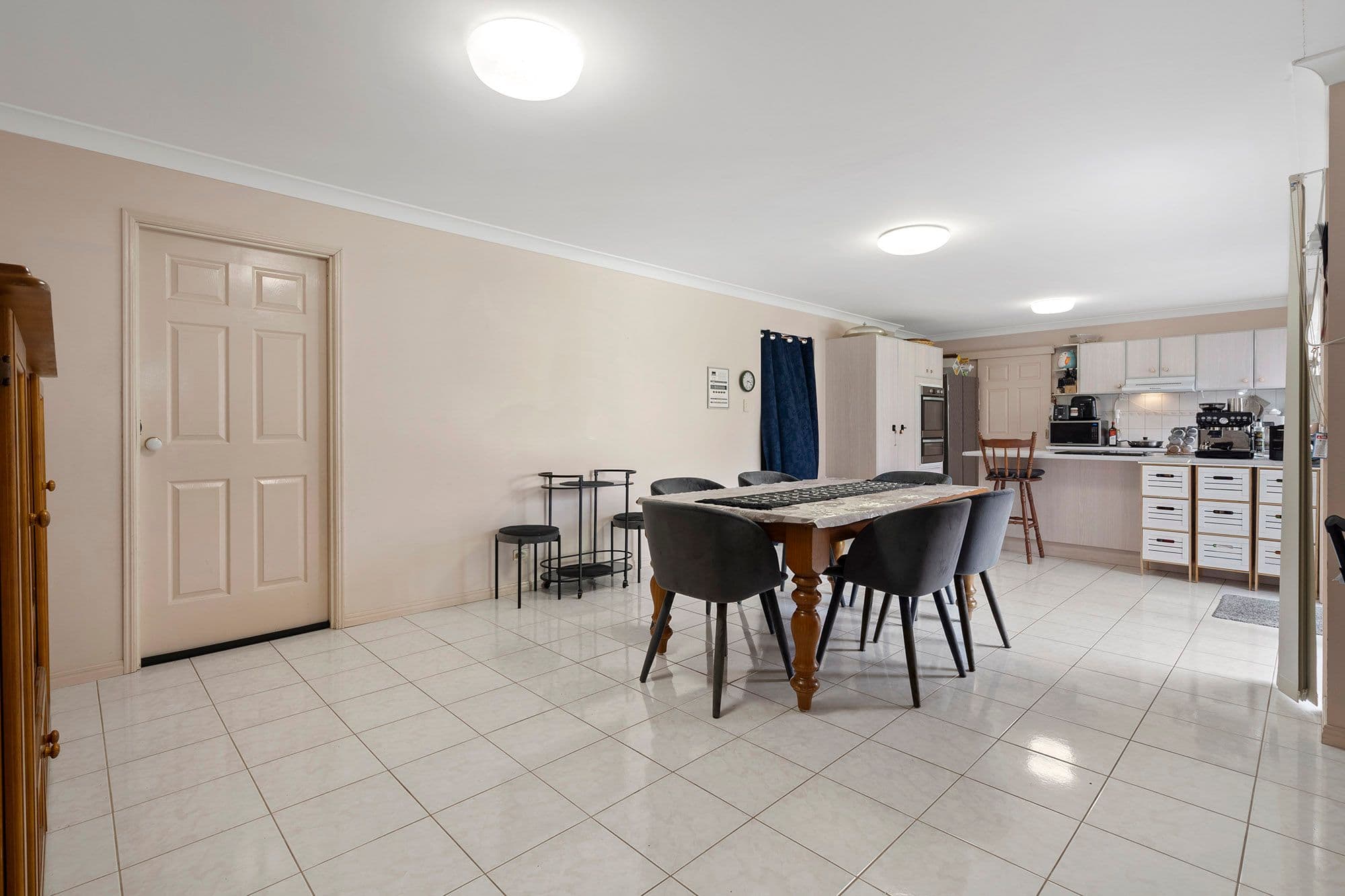 6 Cleveland Place, Stretton QLD 4116, Stretton - Thumbnail 6