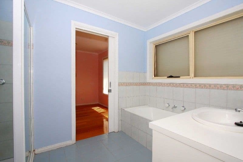 10A Lagen Court, BUNDOORA VIC 3083, Bundoora - Thumbnail 5