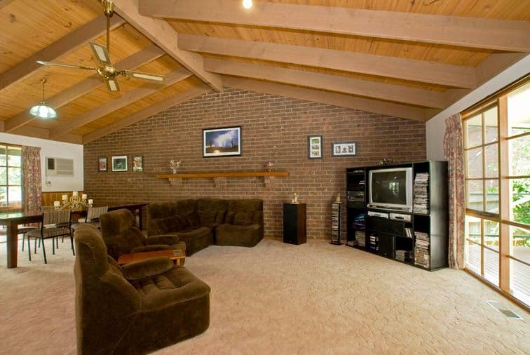 35 Fernhill Road, MOUNT EVELYN VIC 3796, Mount Evelyn - Thumbnail 2