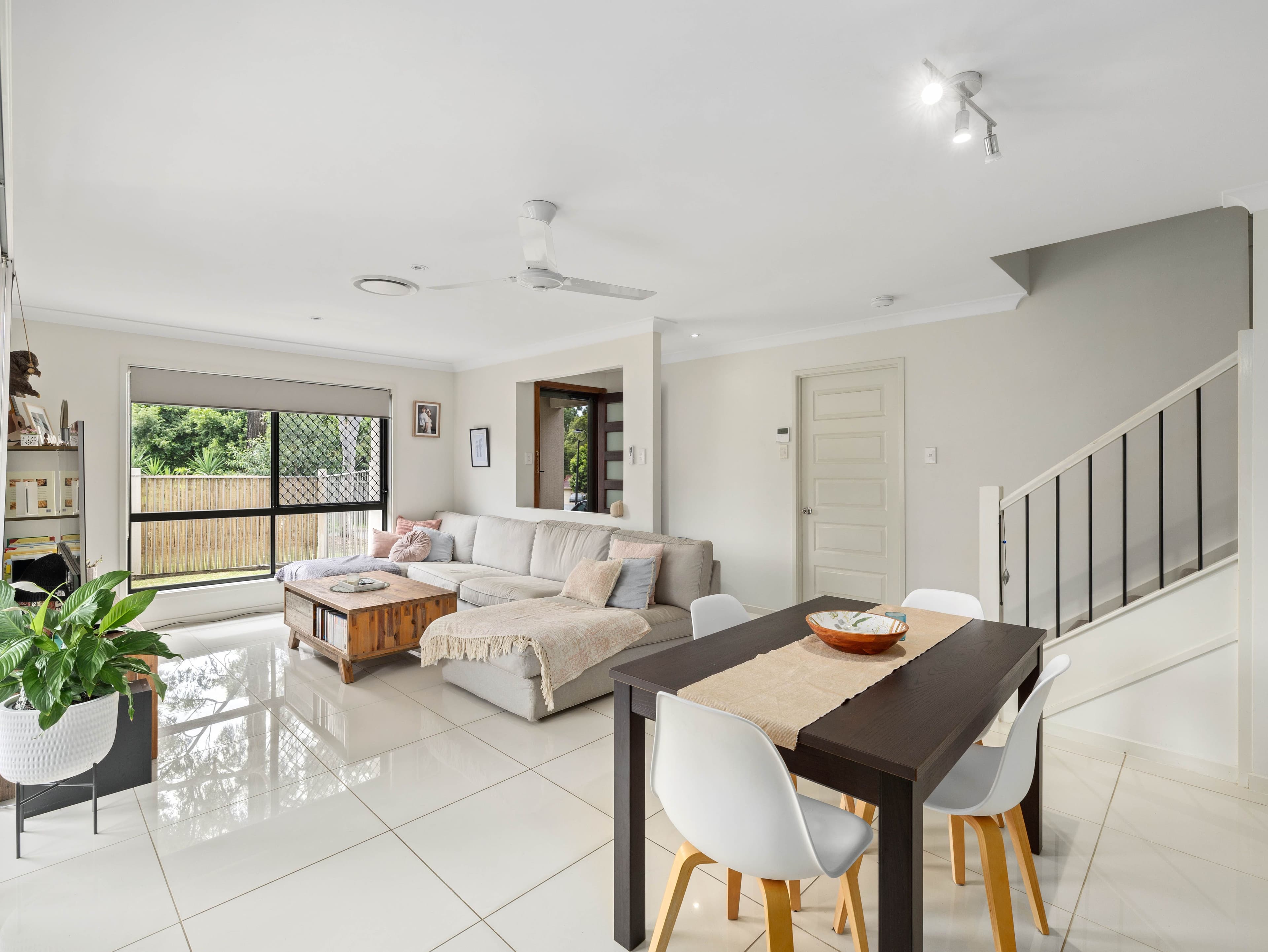 7 Kenny Close, Forest Lake QLD 4078, Forest Lake - Thumbnail 2