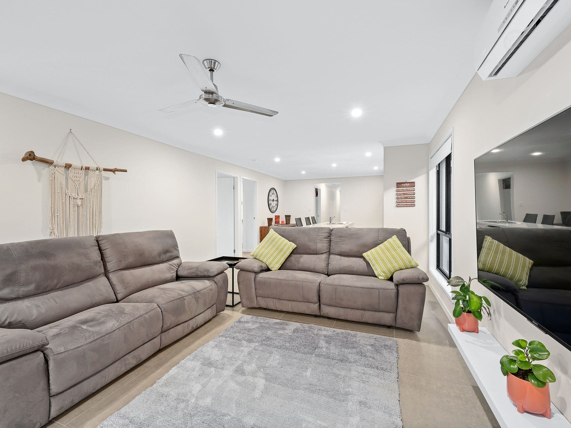 11 Coolah Street, South Ripley QLD 4306, South Ripley - Thumbnail 8