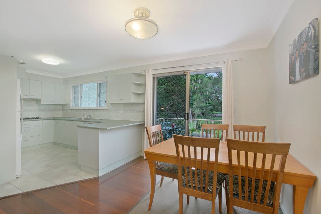 12 Cannes Street, Holland Park West QLD 4121, Holland Park West - Thumbnail 5